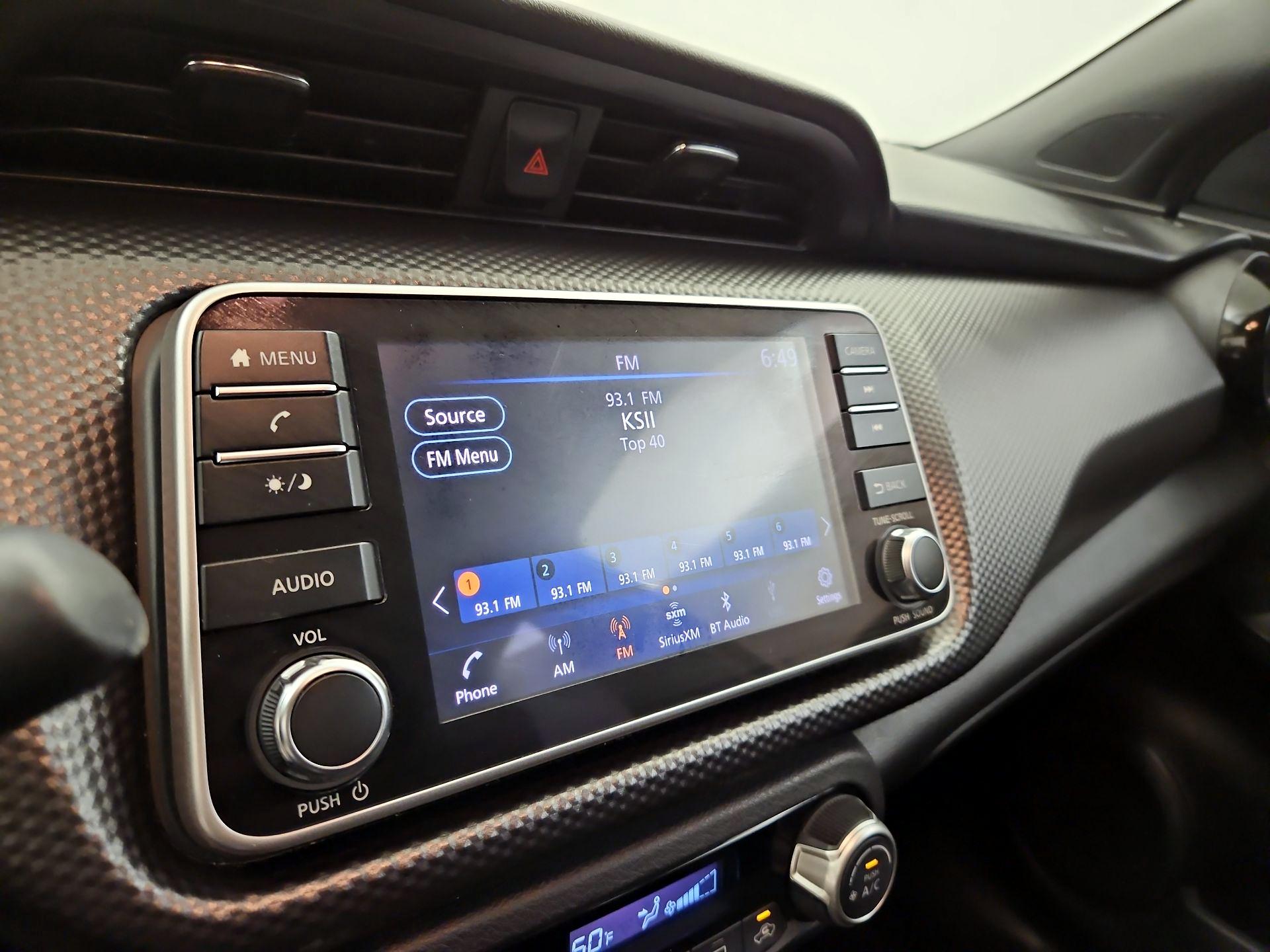 Thumbnail: 2019 Nissan Kicks - 14