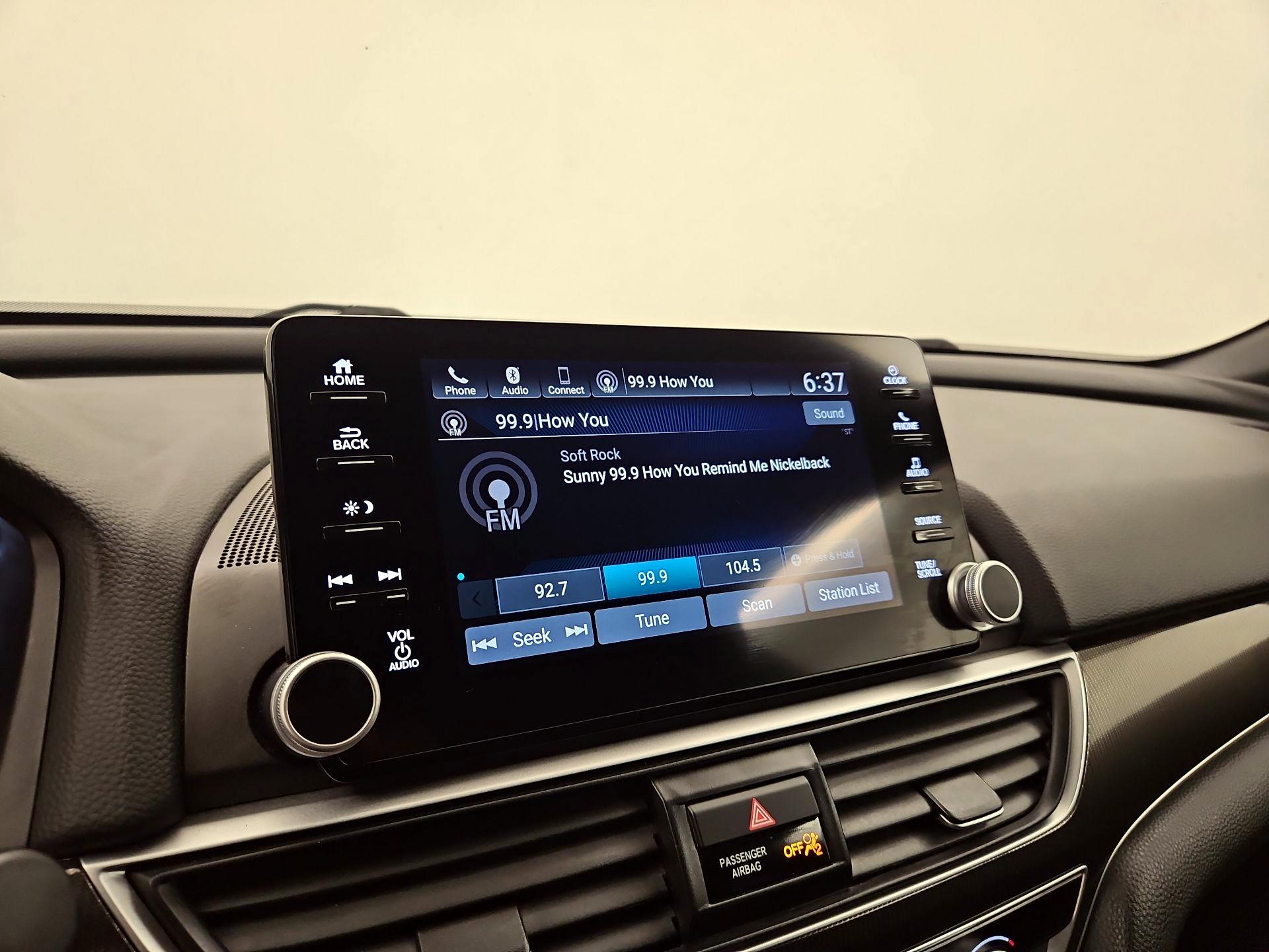 Thumbnail: 2019 Honda Accord - 15