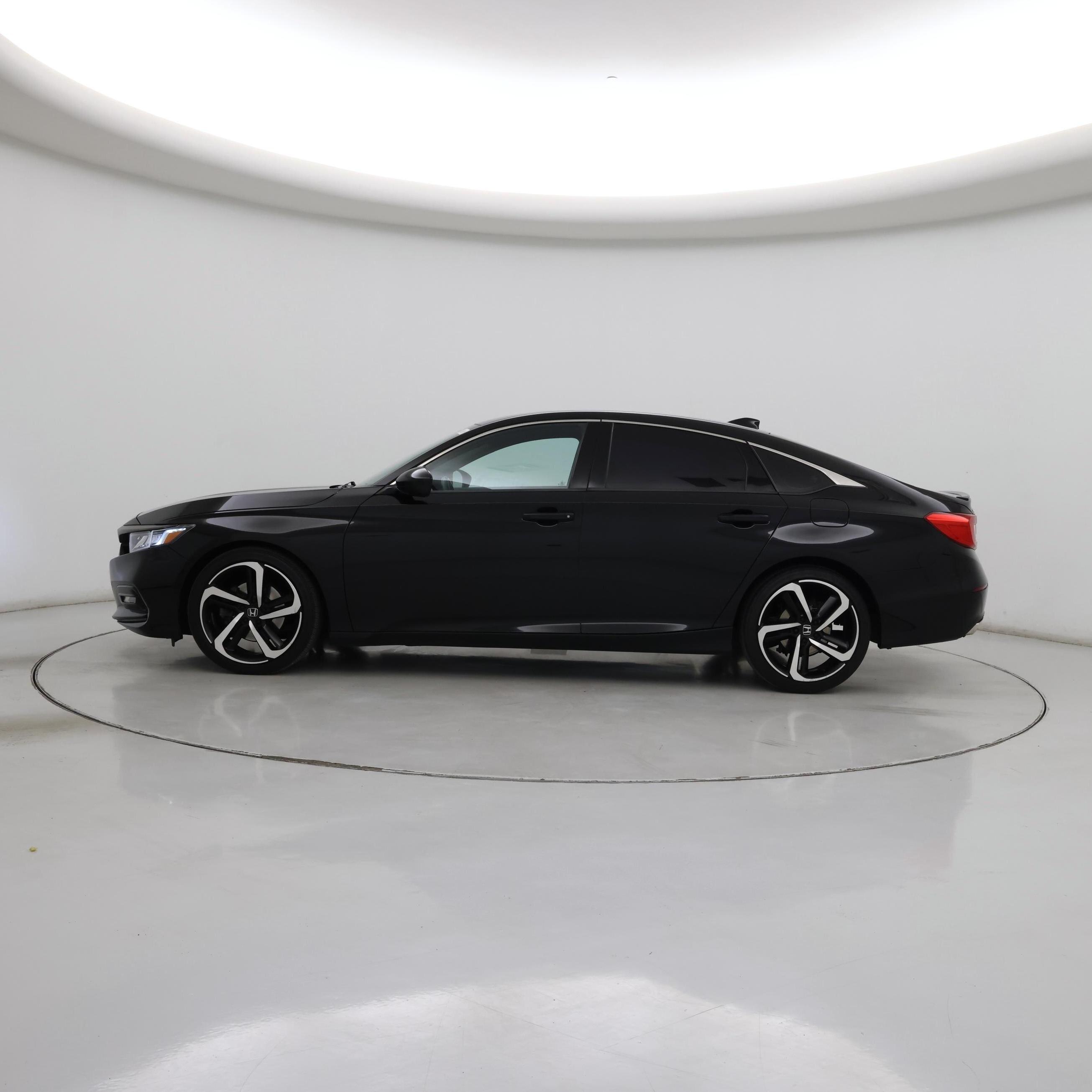 Thumbnail: 2019 Honda Accord - 3