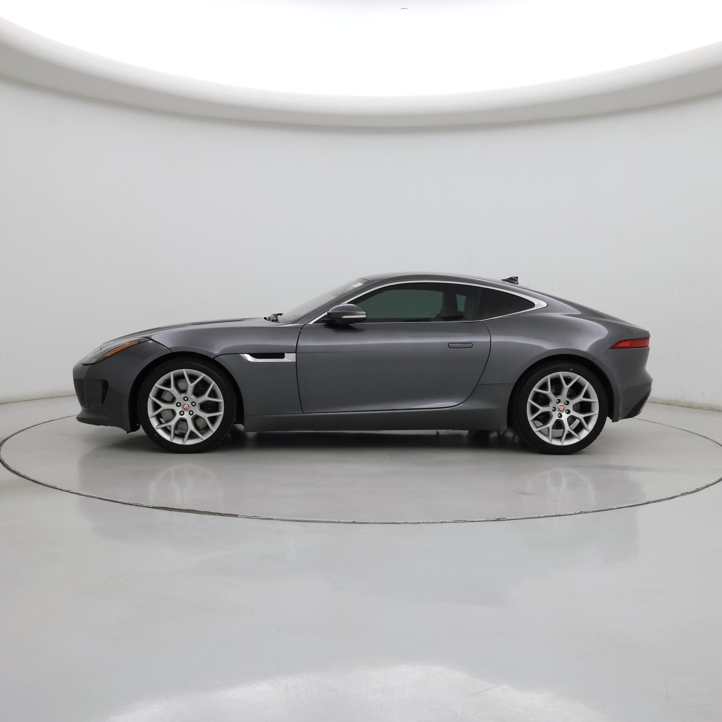 Thumbnail: 2017 Jaguar F-Type - 3