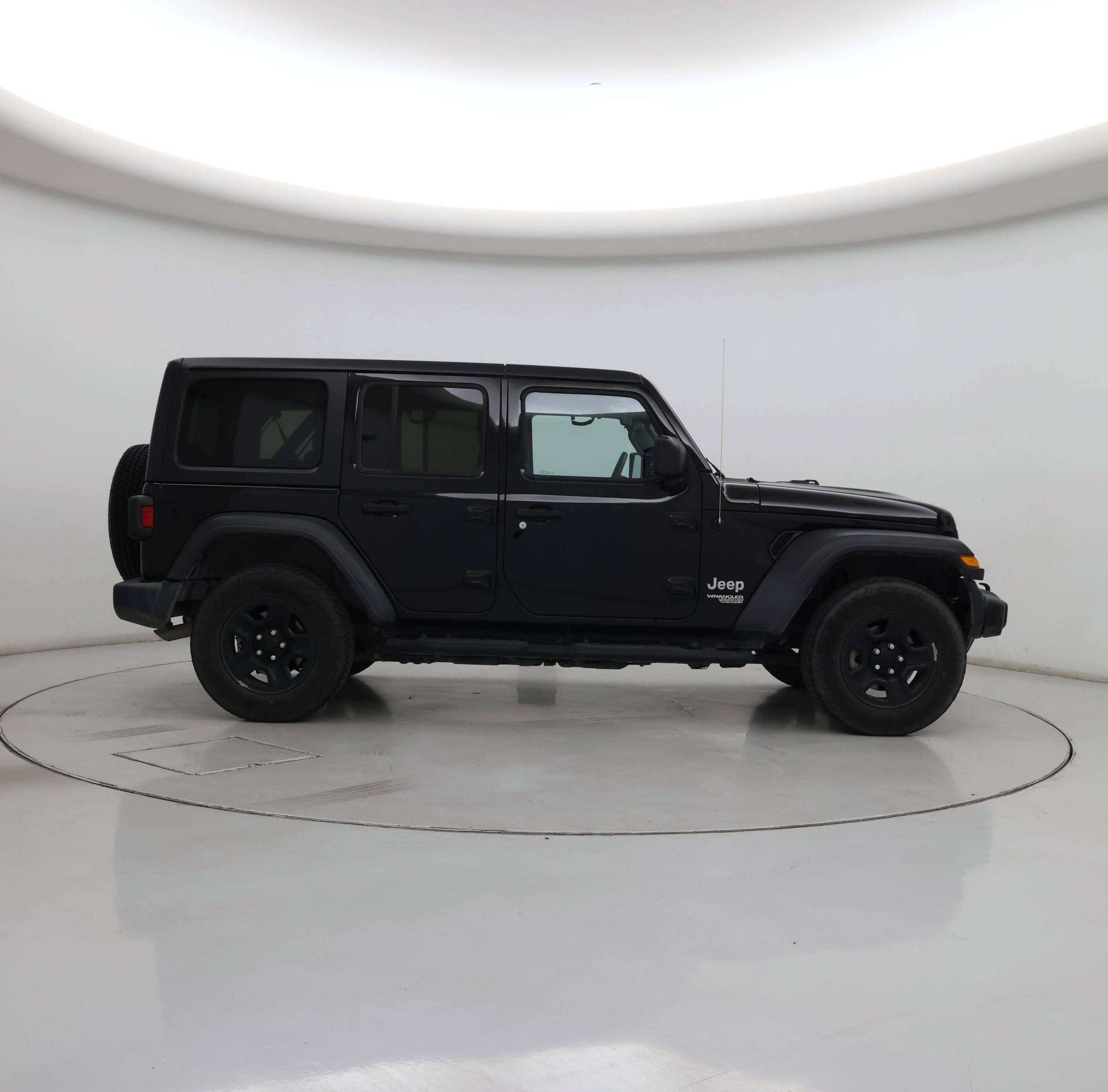 Thumbnail: 2021 Jeep Wrangler - 7