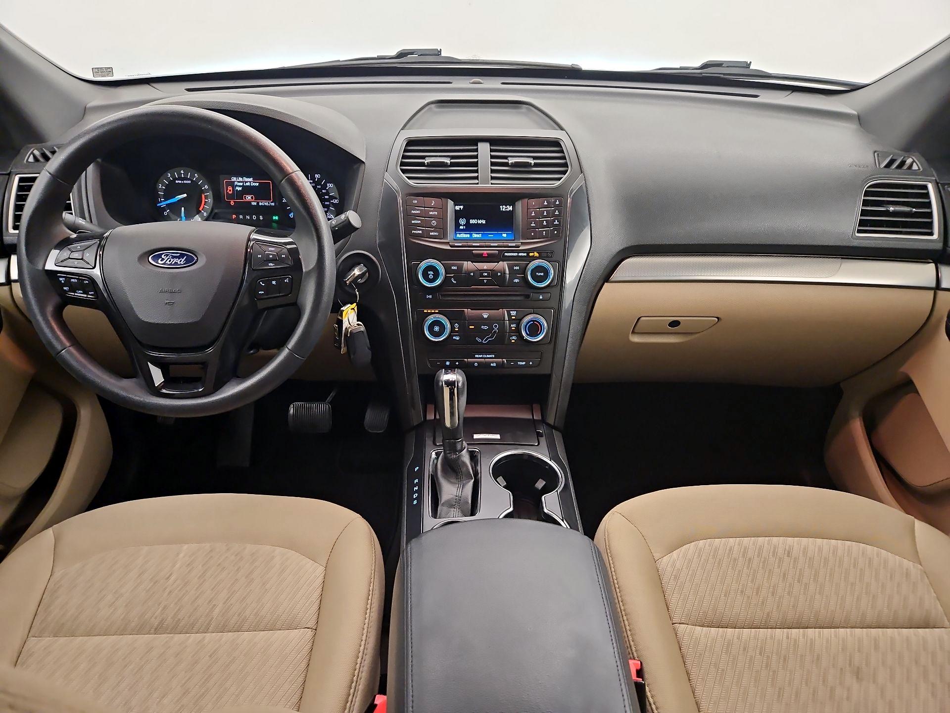 Thumbnail: 2017 Ford Explorer - 9