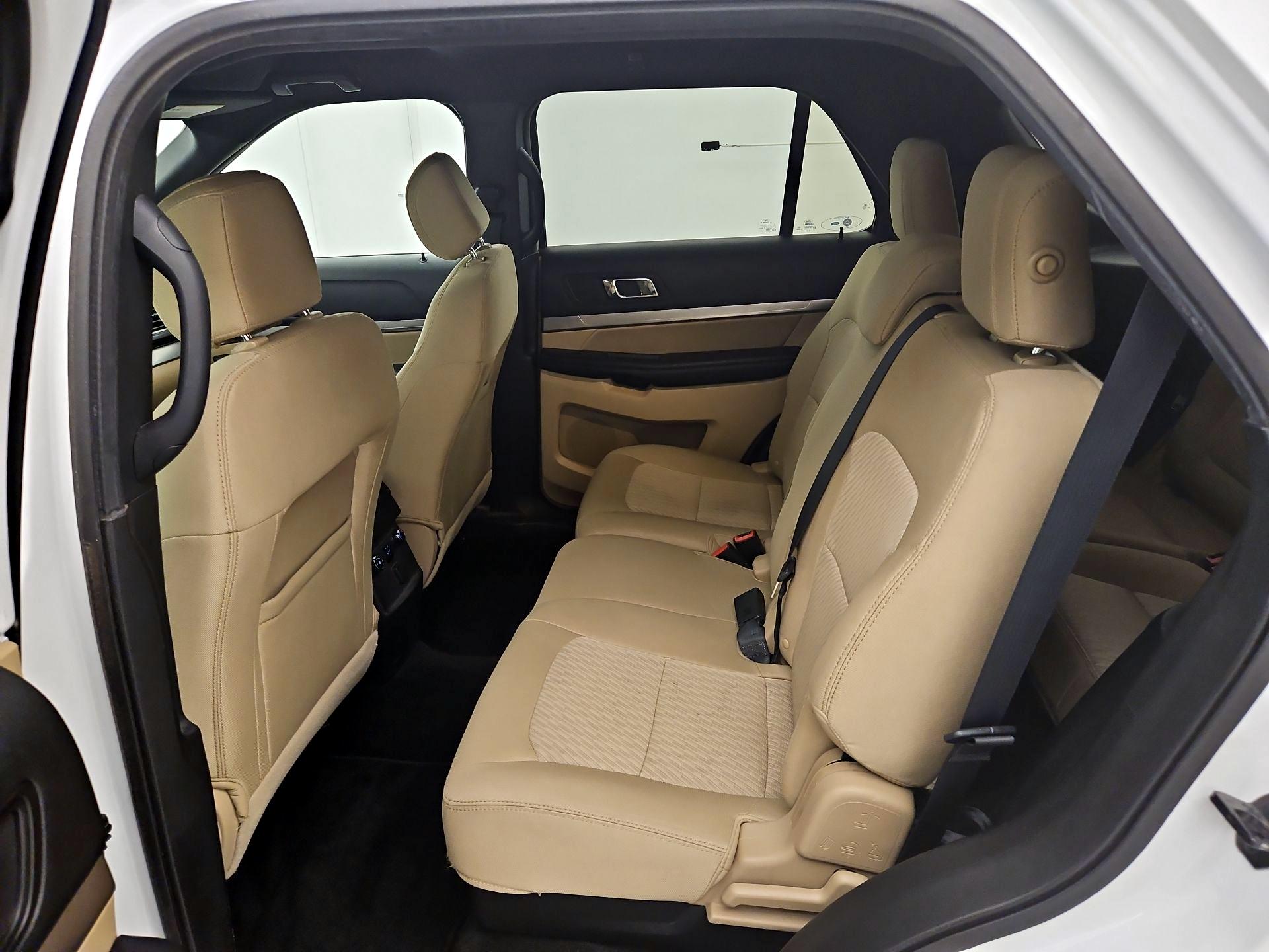Thumbnail: 2017 Ford Explorer - 19