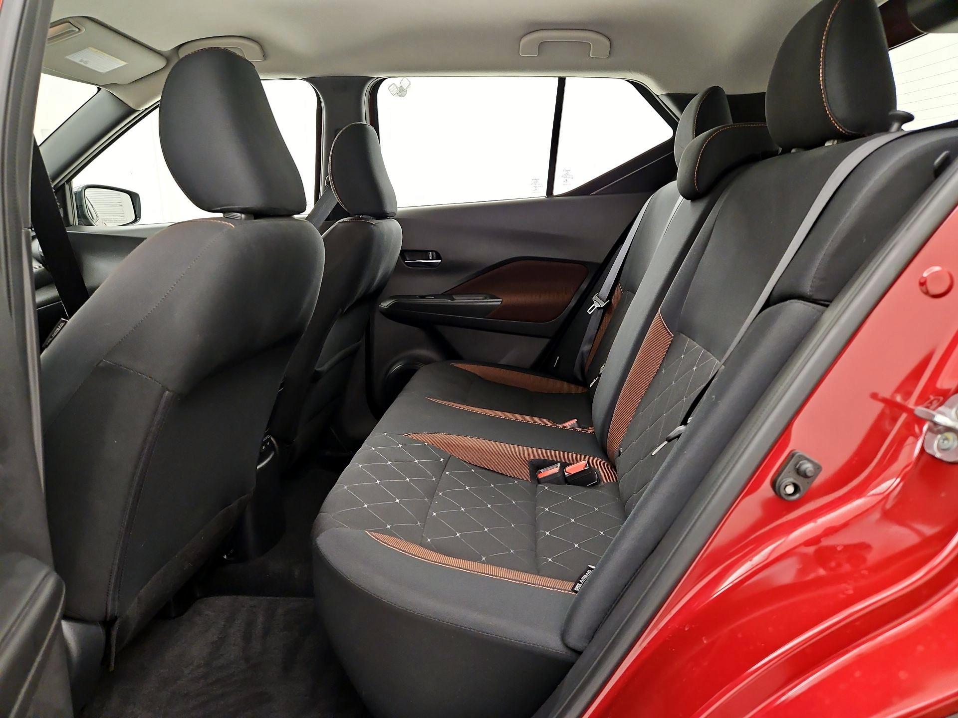 Thumbnail: 2020 Nissan Kicks - 18