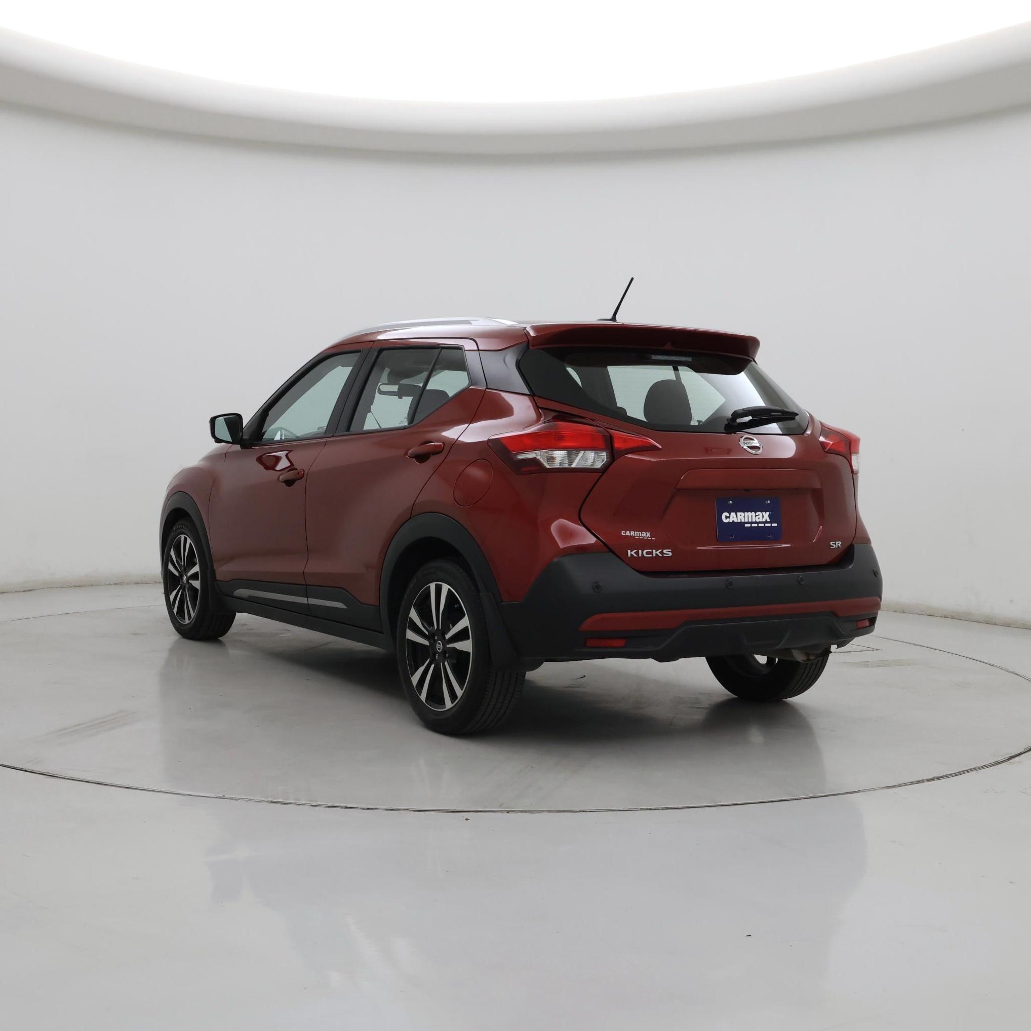 Thumbnail: 2020 Nissan Kicks - 2