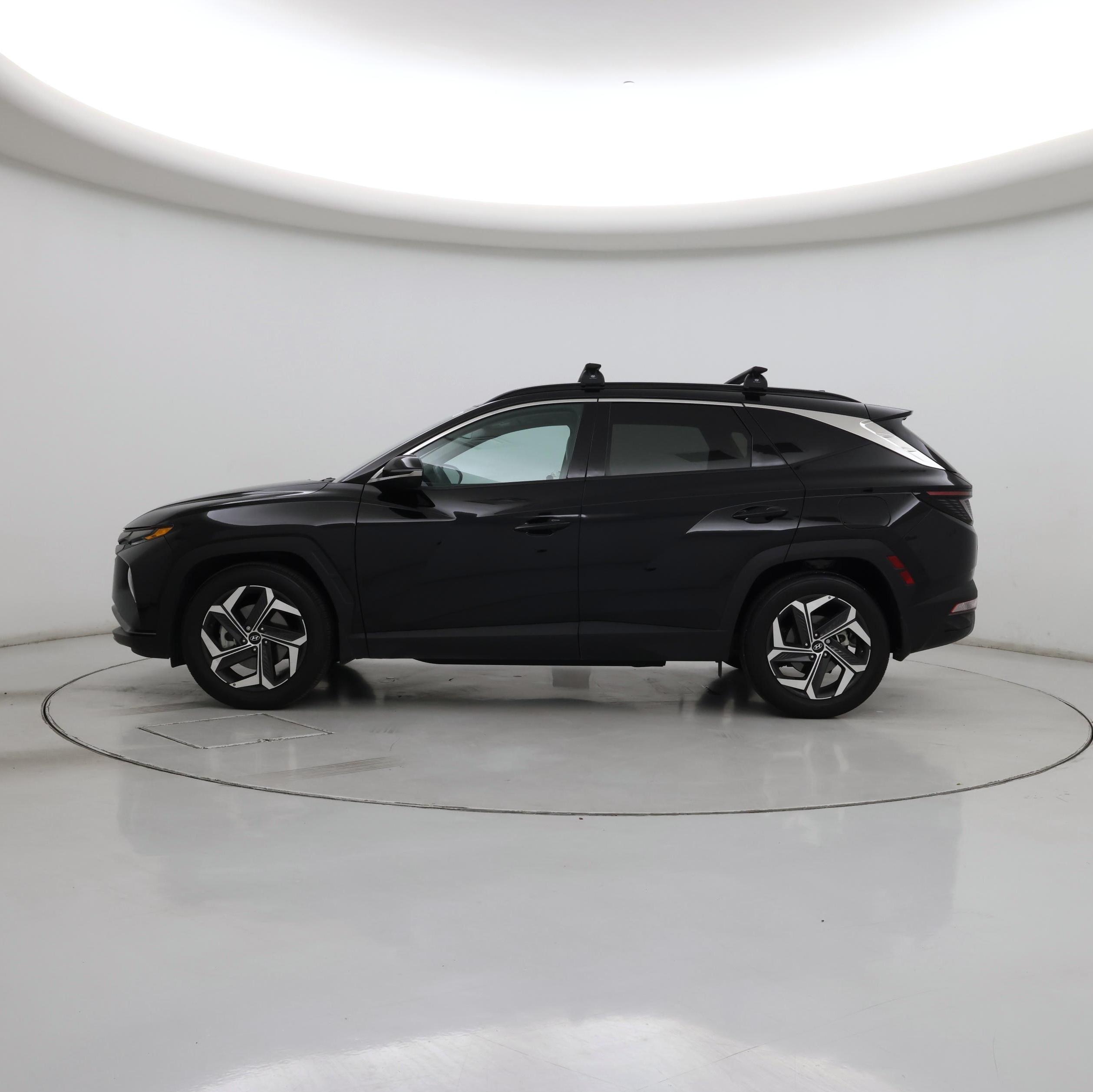 Thumbnail: 2024 Hyundai Tucson - 3