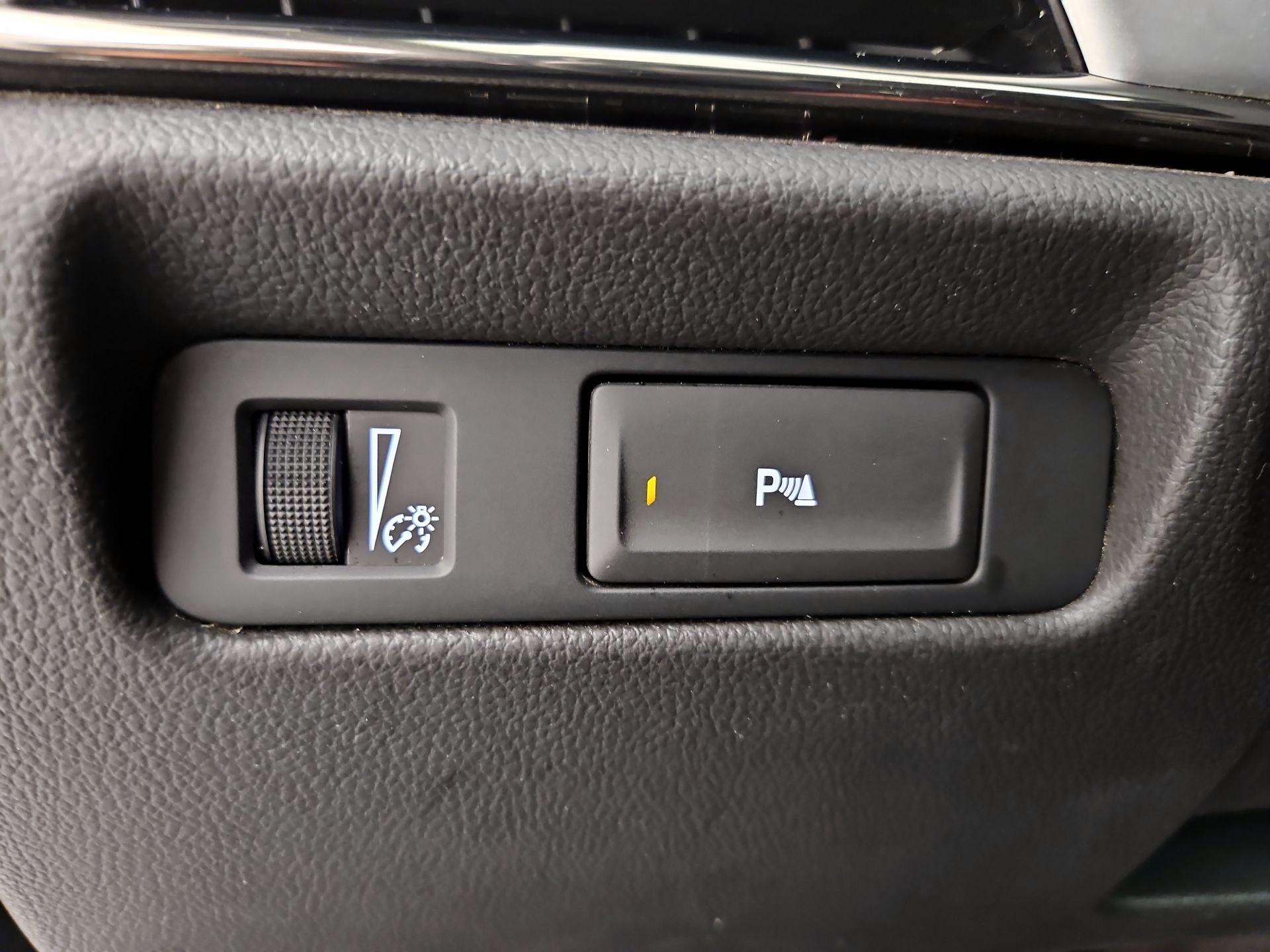 Thumbnail: 2014 Cadillac ATS - 13