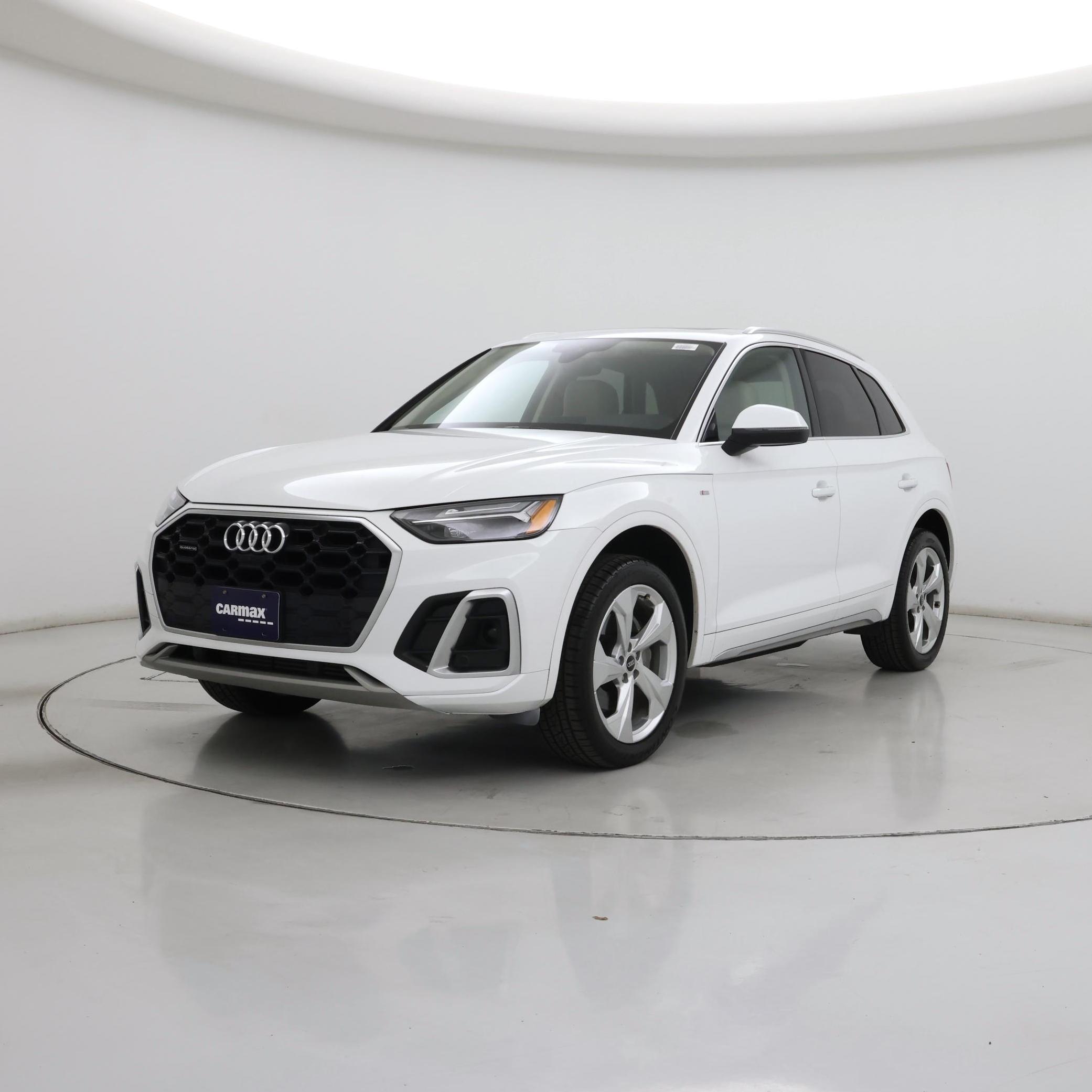 Thumbnail: 2022 Audi Q5 - 4
