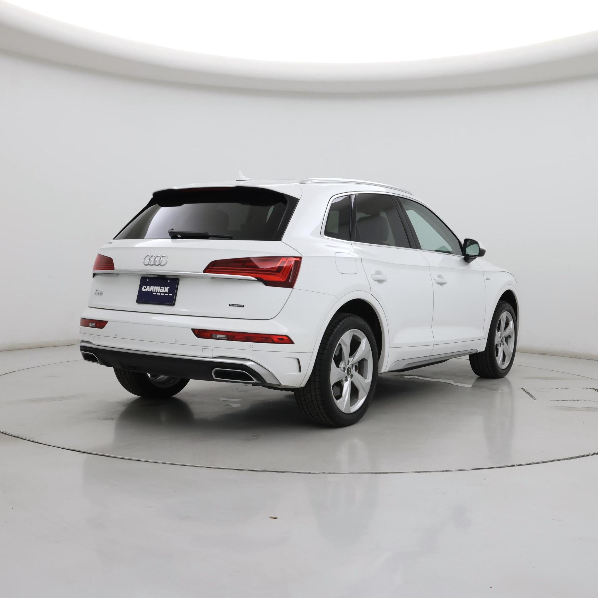 Thumbnail: 2022 Audi Q5 - 8