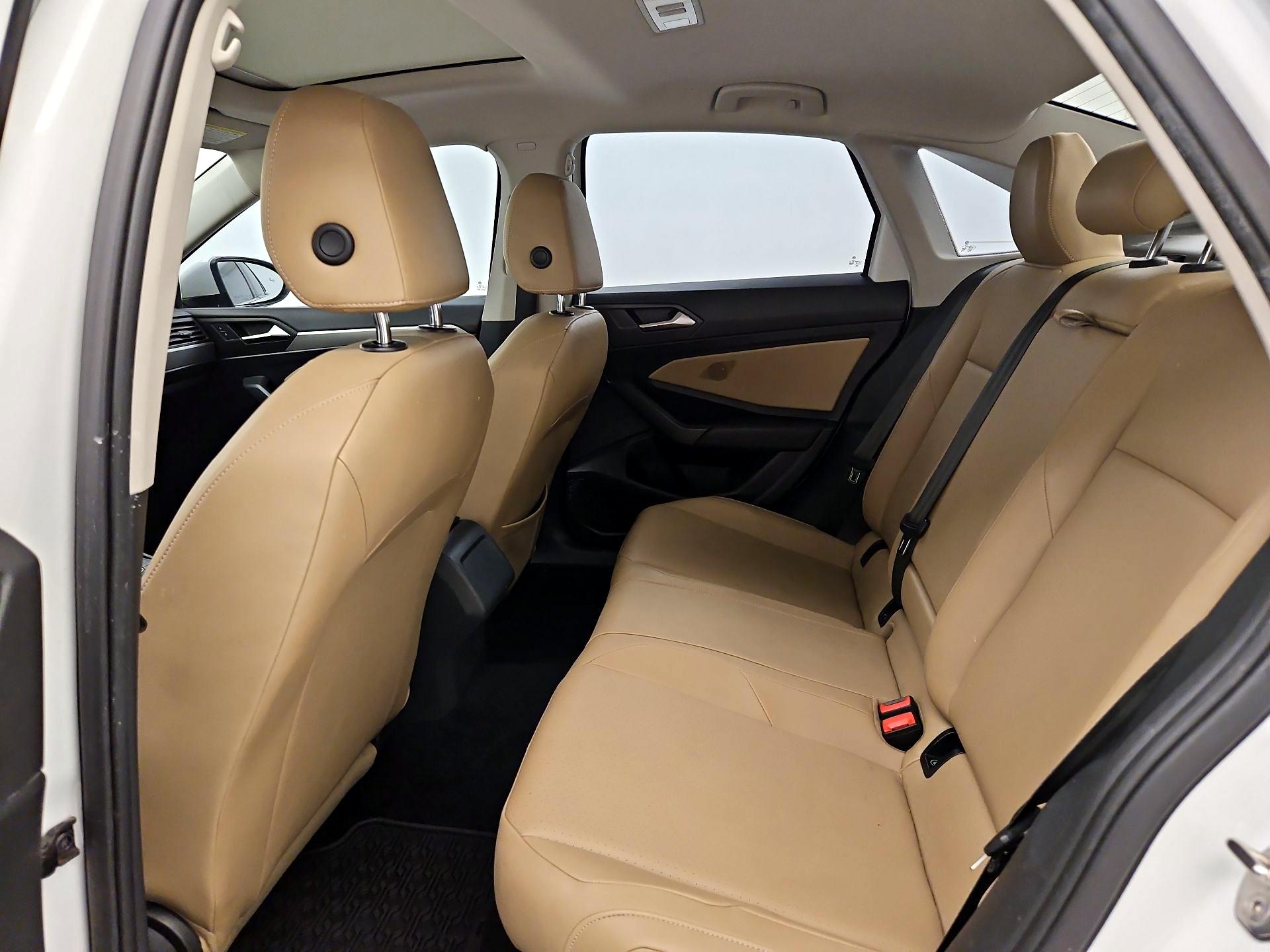 Thumbnail: 2019 Volkswagen Jetta - 20