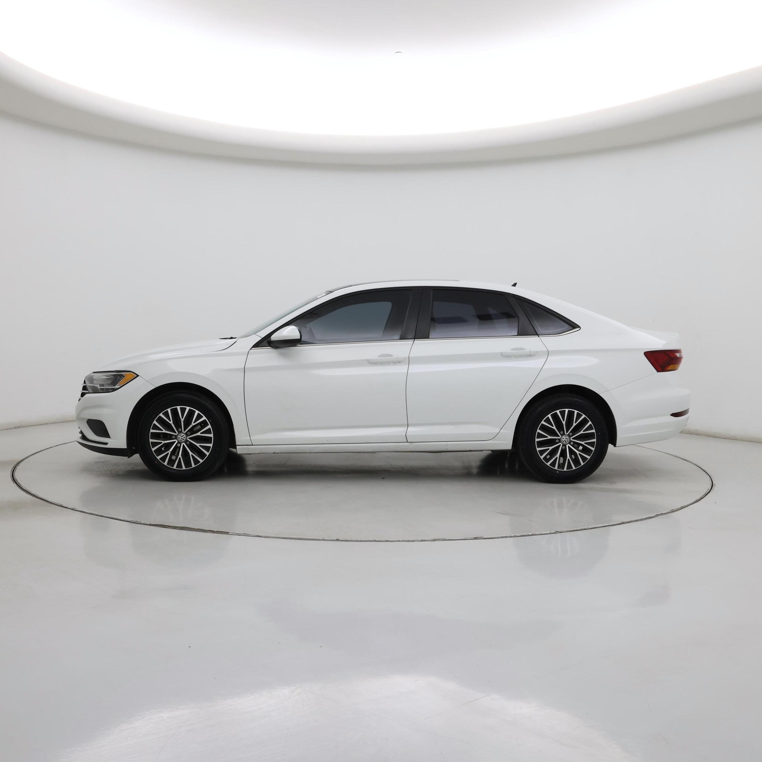 Thumbnail: 2019 Volkswagen Jetta - 3