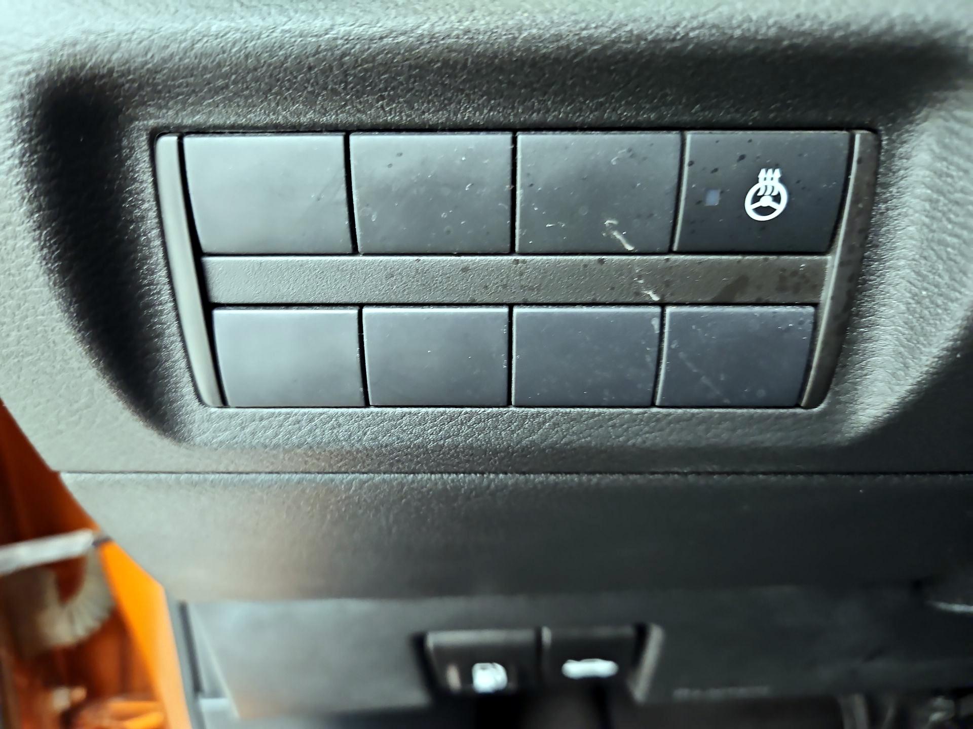 Thumbnail: 2023 Nissan Kicks - 13