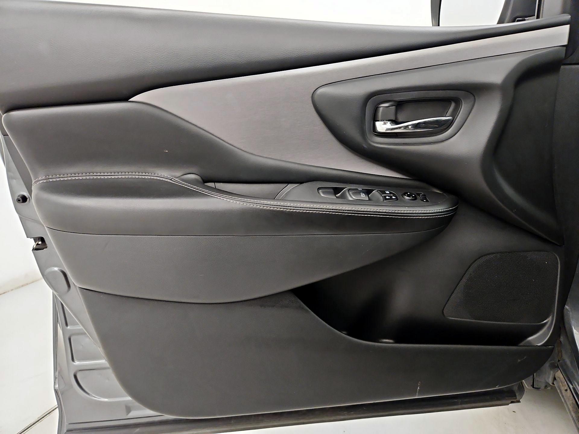 Thumbnail: 2019 Nissan Murano - 12
