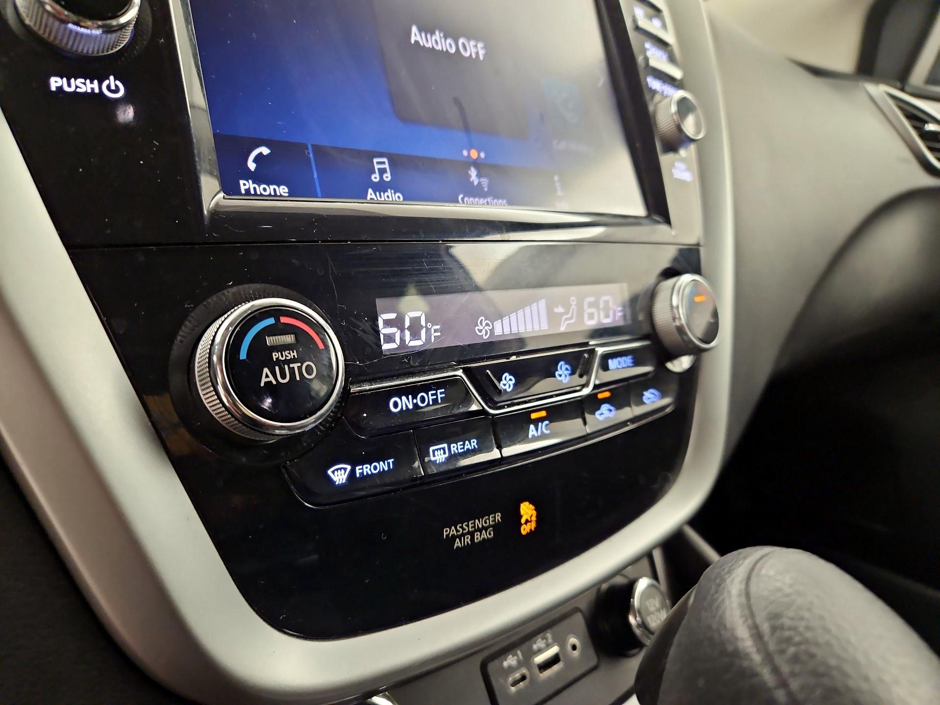 Thumbnail: 2019 Nissan Murano - 16