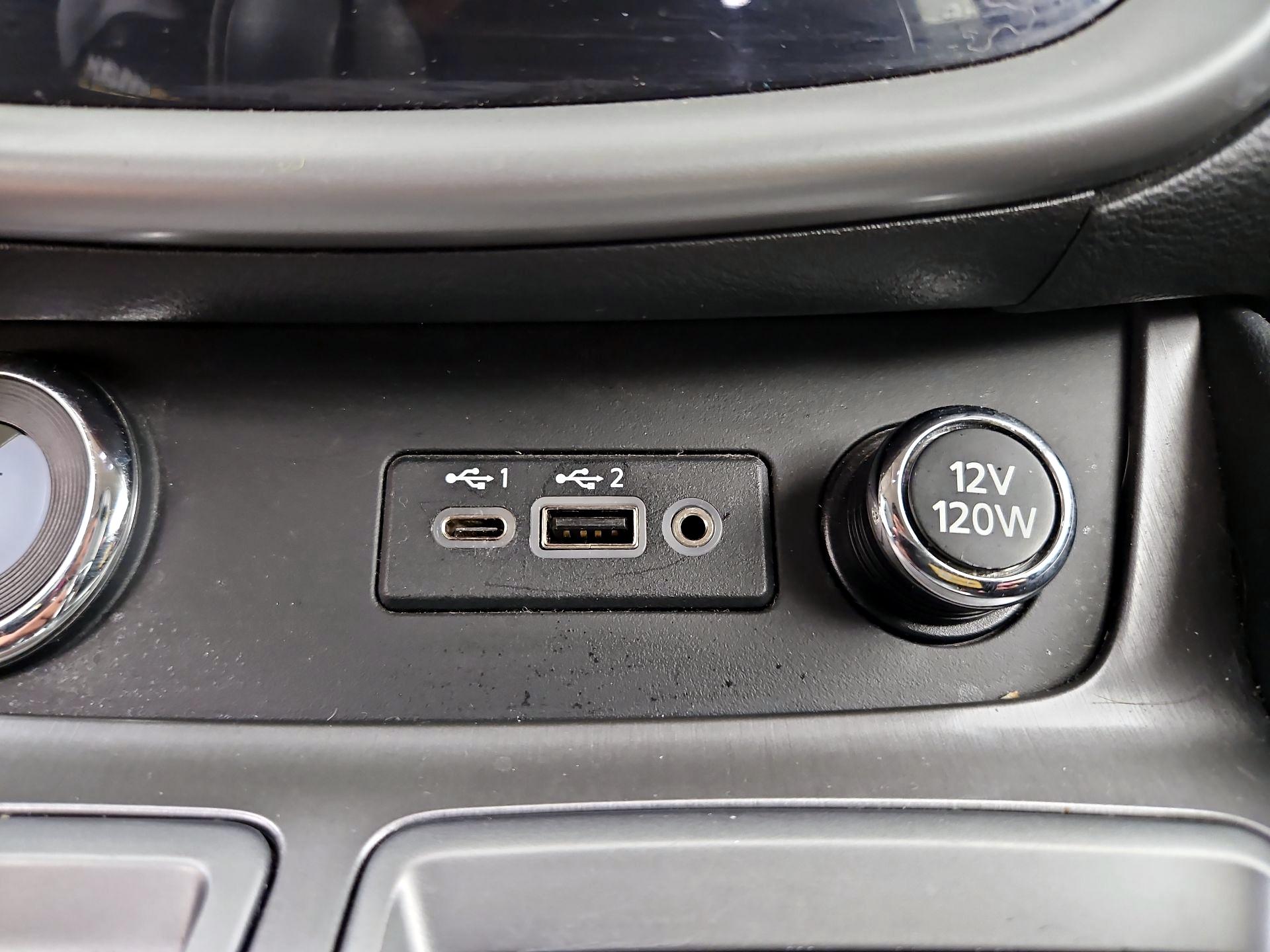 Thumbnail: 2019 Nissan Murano - 18