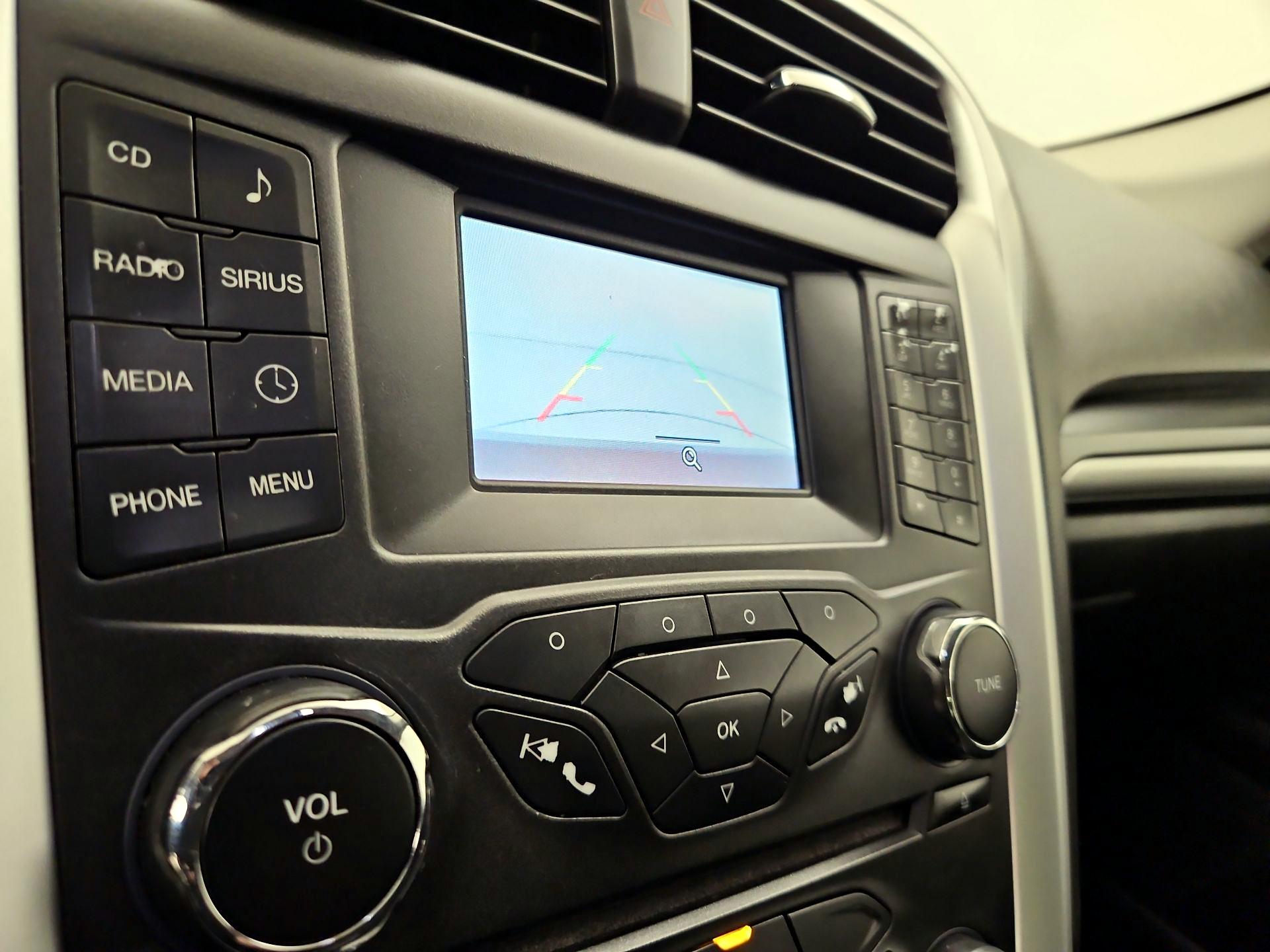 Thumbnail: 2016 Ford Fusion - 14
