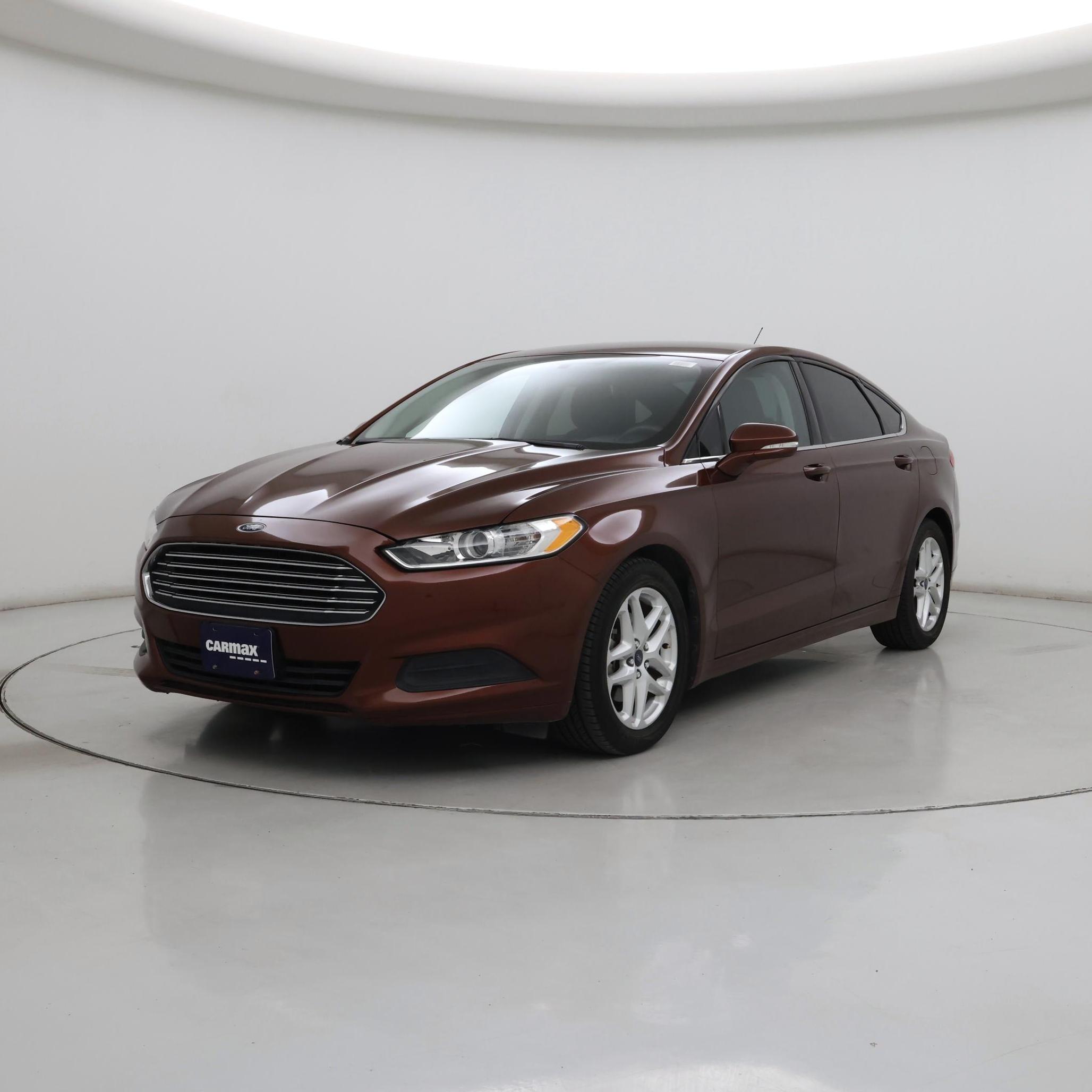 Thumbnail: 2016 Ford Fusion - 4