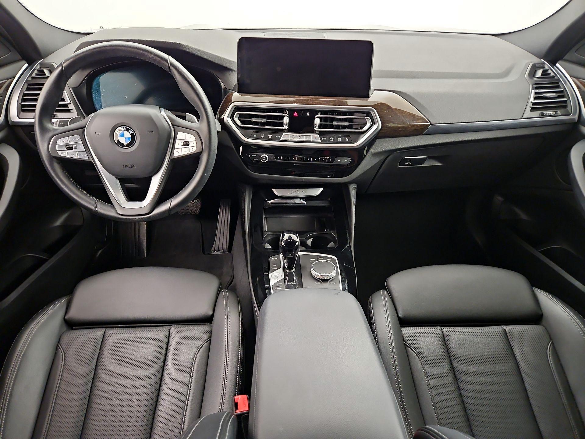 Thumbnail: 2022 BMW X4 - 9