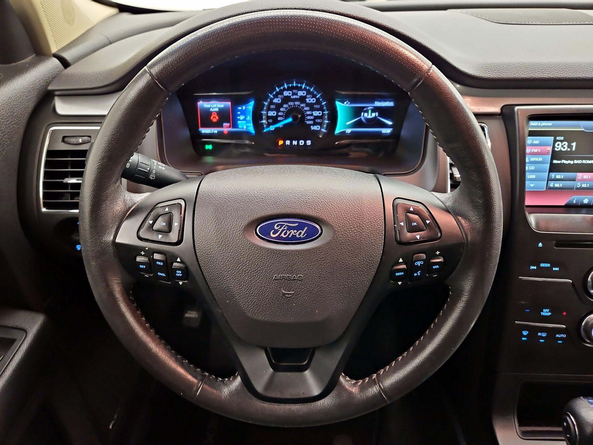 Thumbnail: 2015 Ford Flex - 10