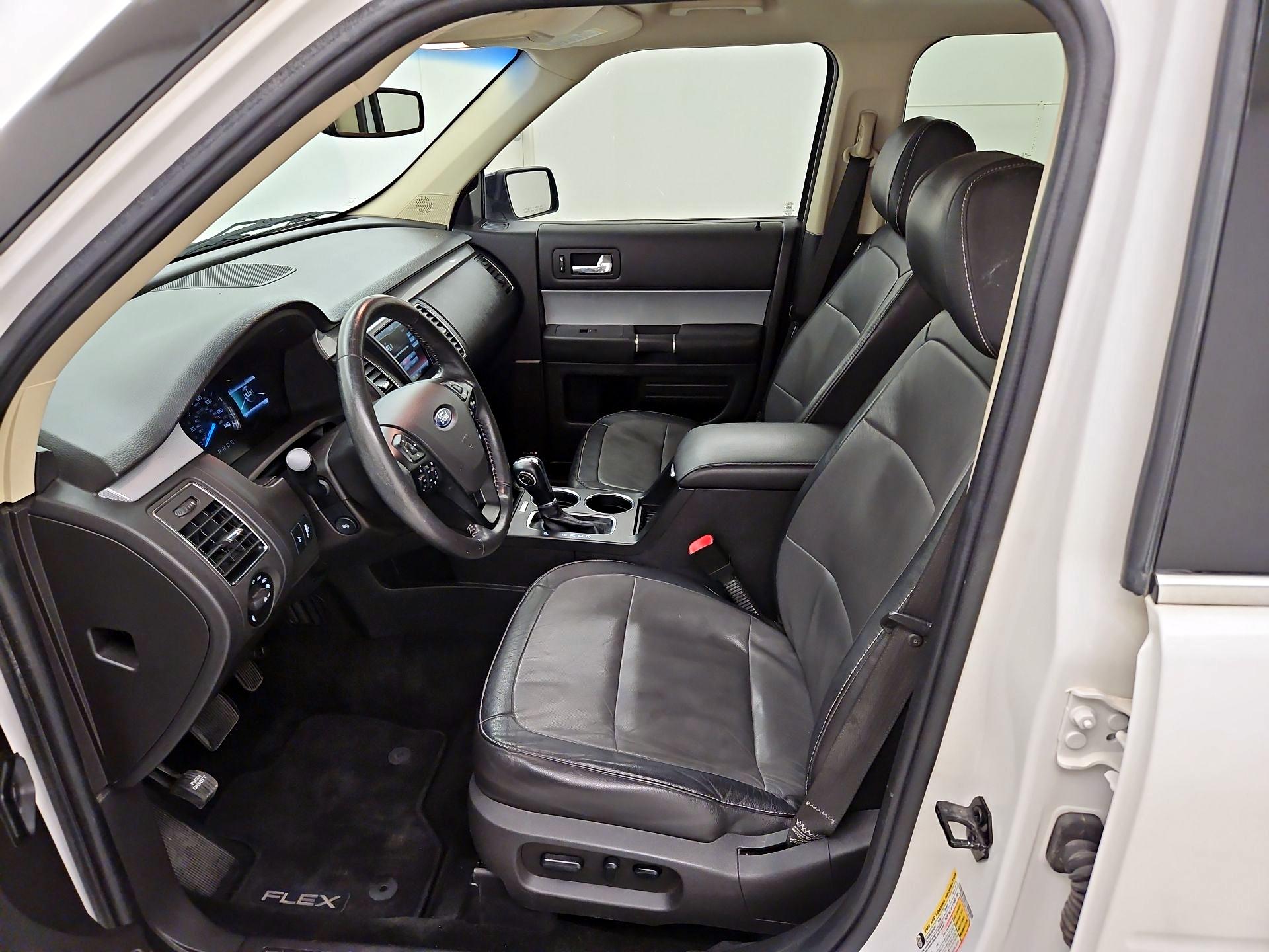 Thumbnail: 2015 Ford Flex - 11