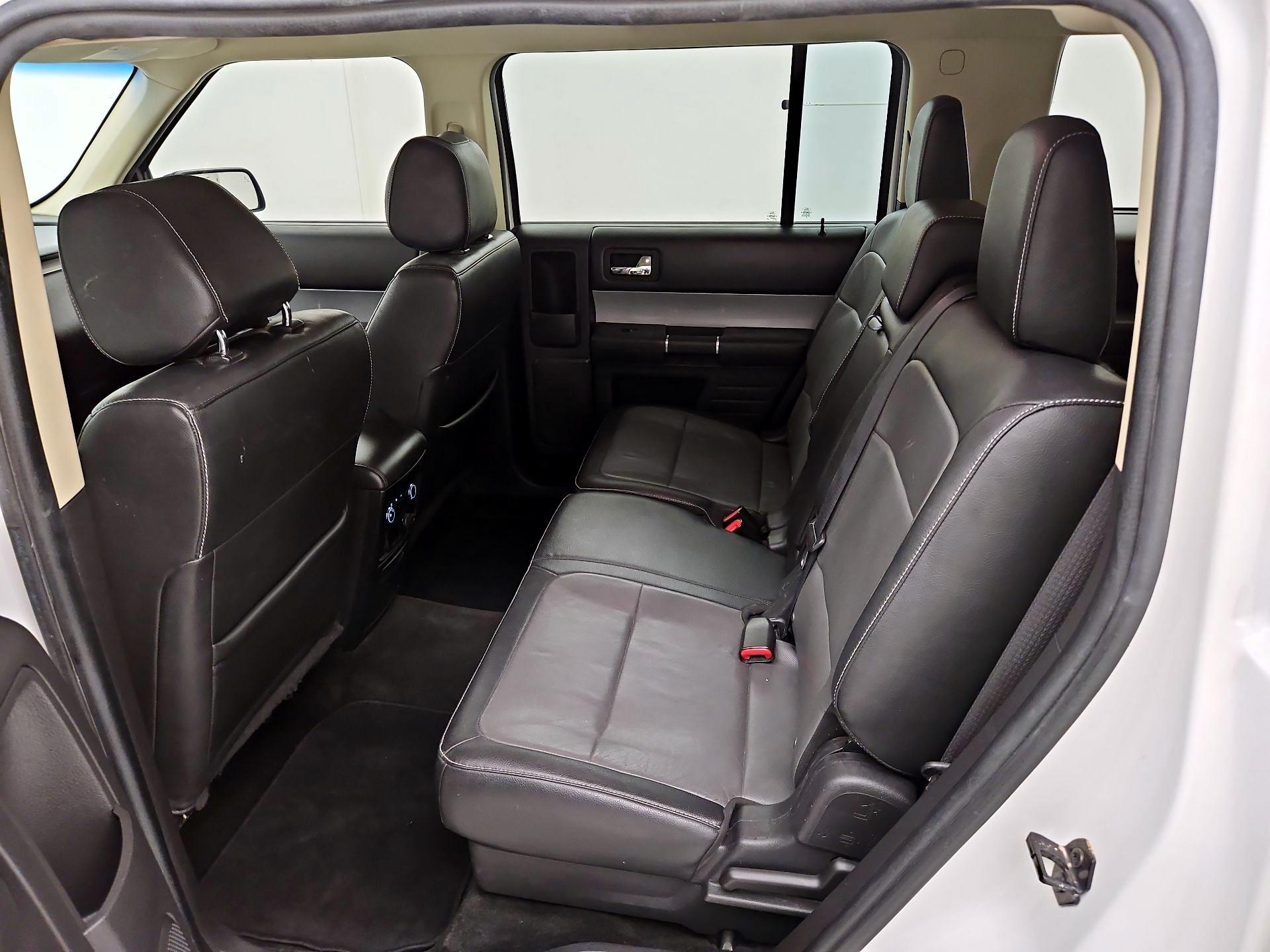 Thumbnail: 2015 Ford Flex - 20