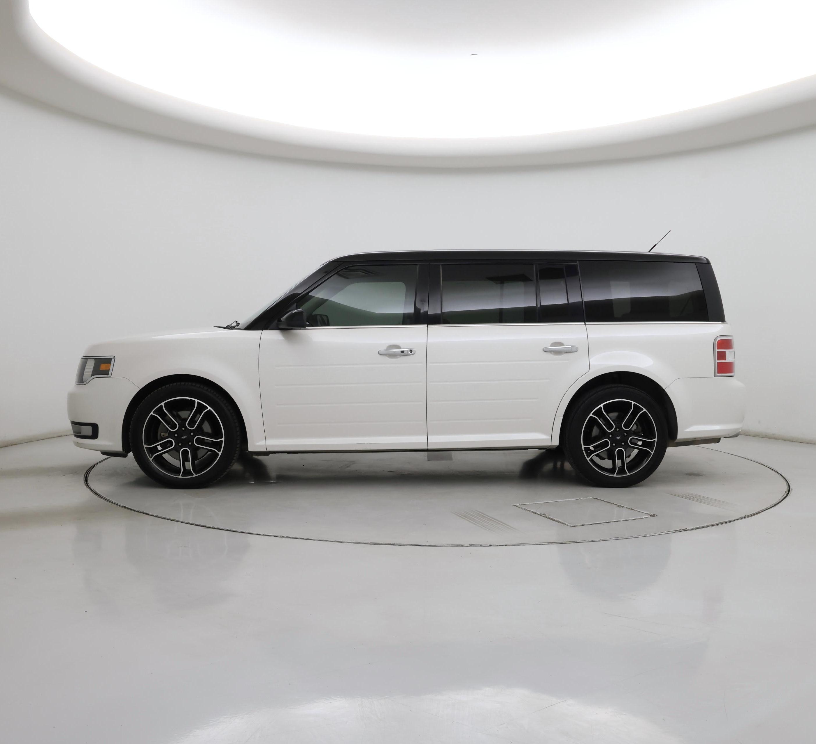 Thumbnail: 2015 Ford Flex - 3