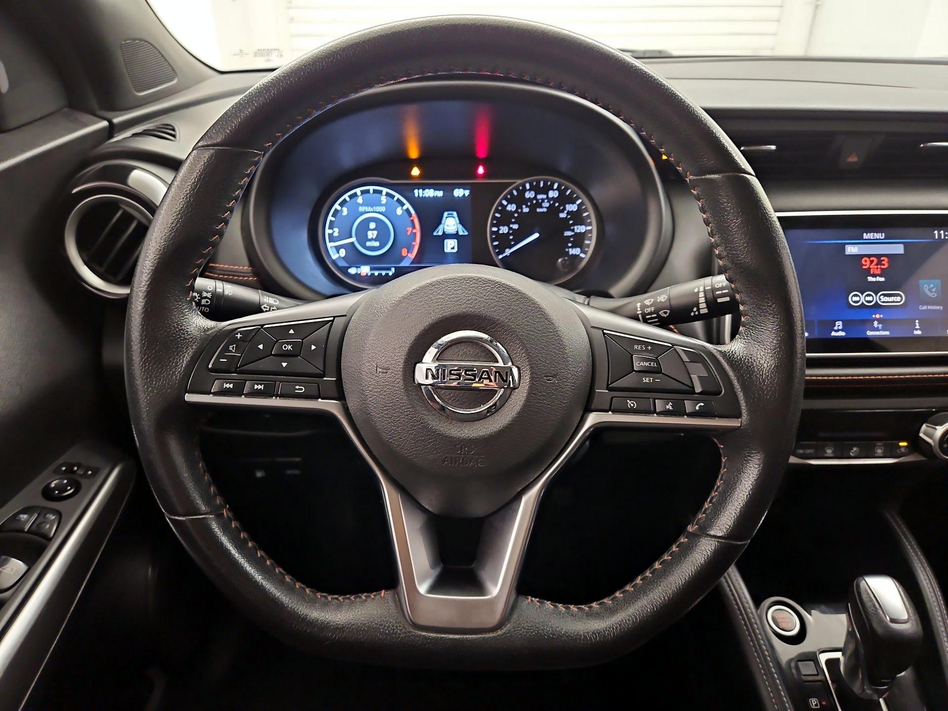 Thumbnail: 2020 Nissan Kicks - 10