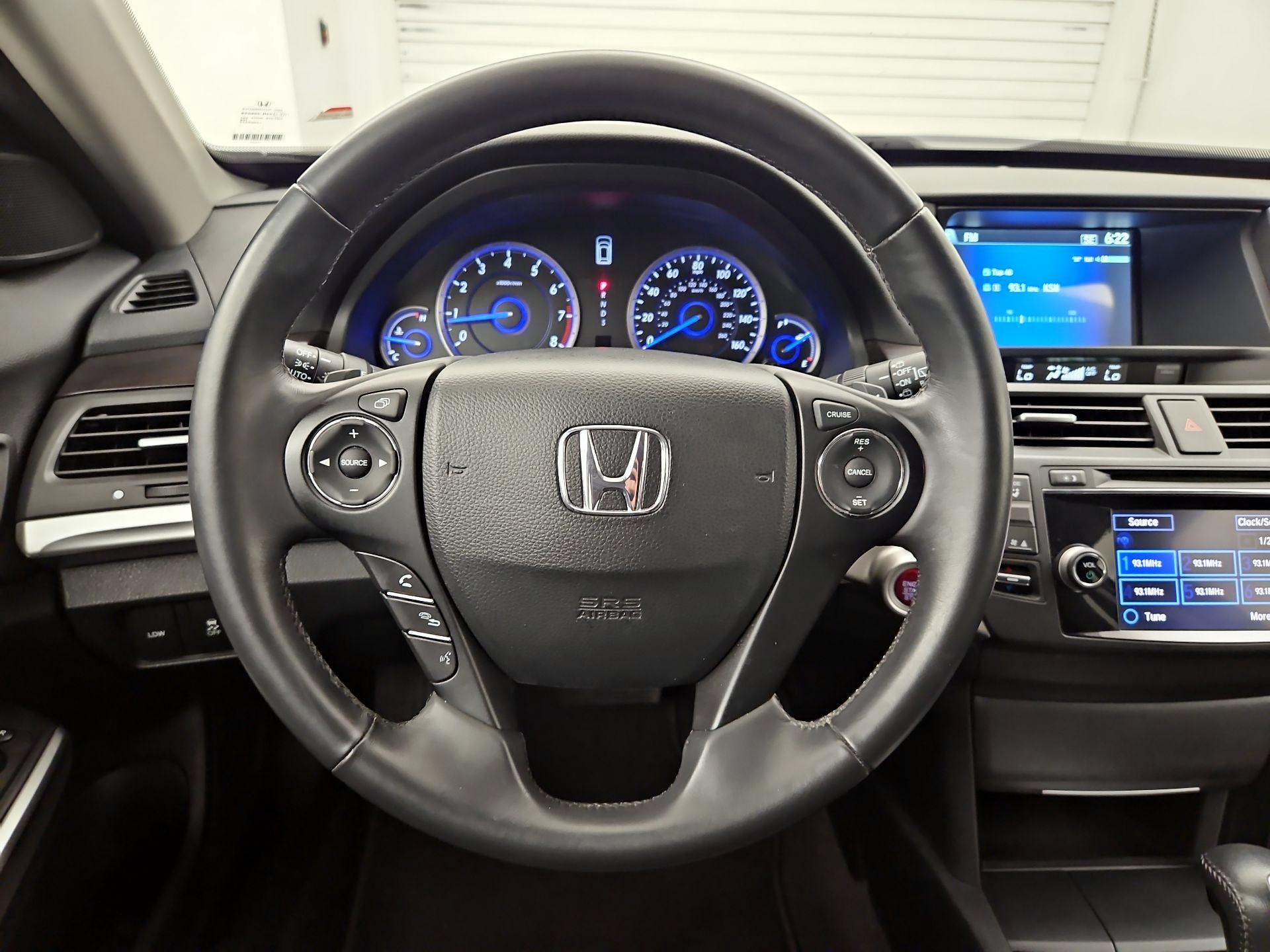 Thumbnail: 2015 Honda Accord Crosstour - 10