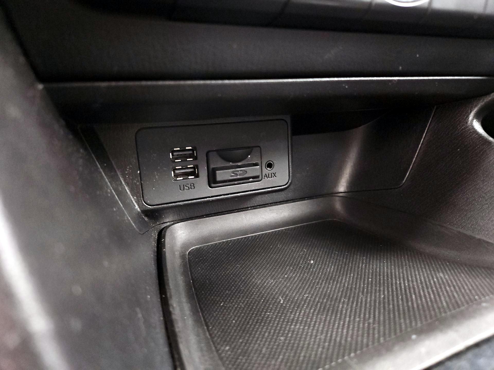 Thumbnail: 2017 Mazda Mazda3 - 19