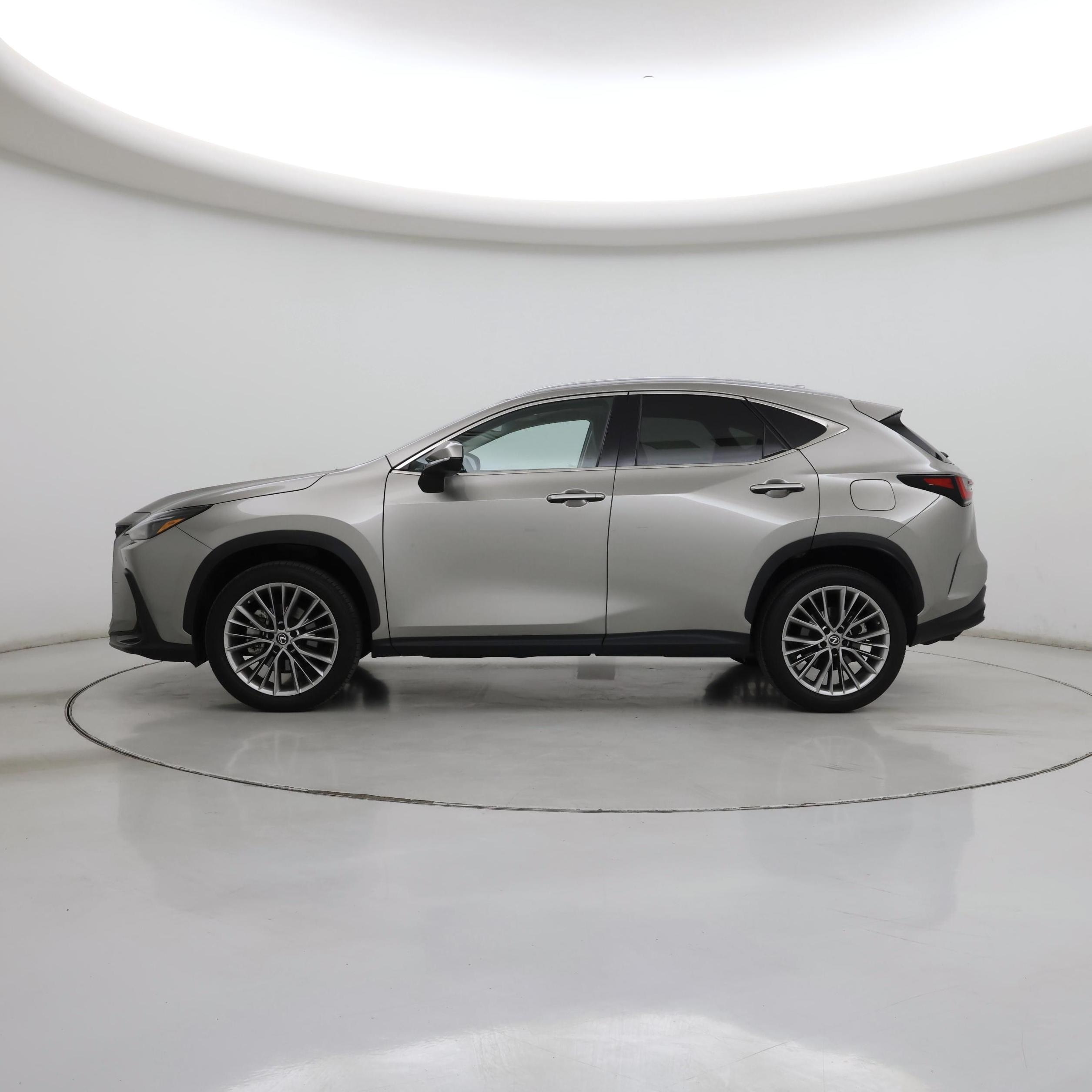 Thumbnail: 2022 Lexus NX - 3