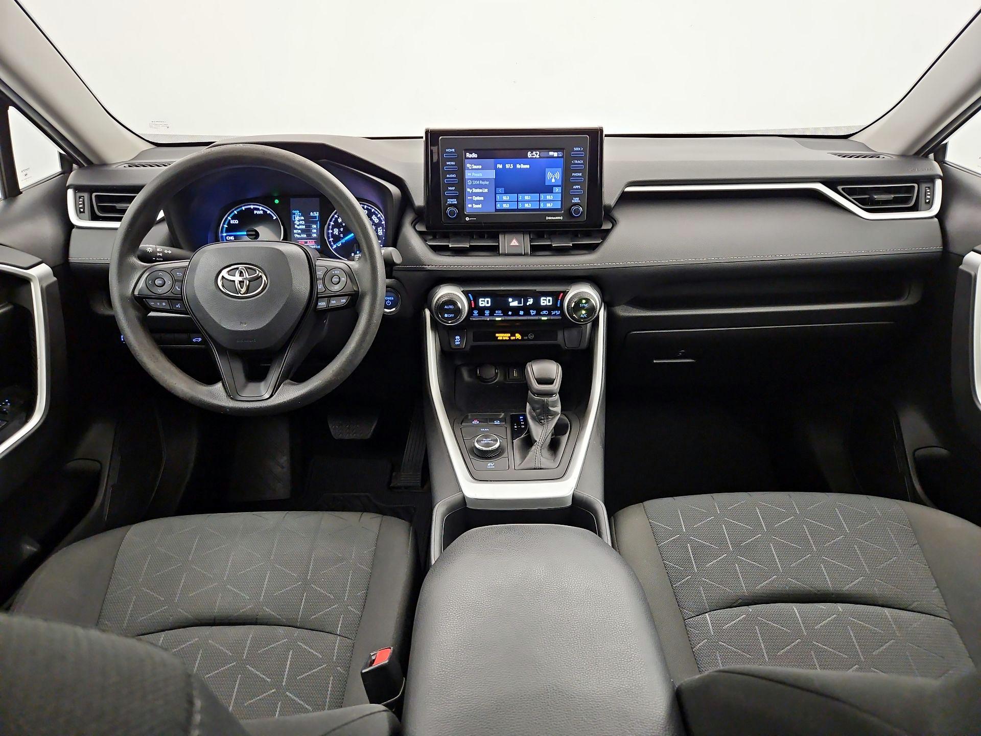 Thumbnail: 2022 Toyota RAV4 - 9