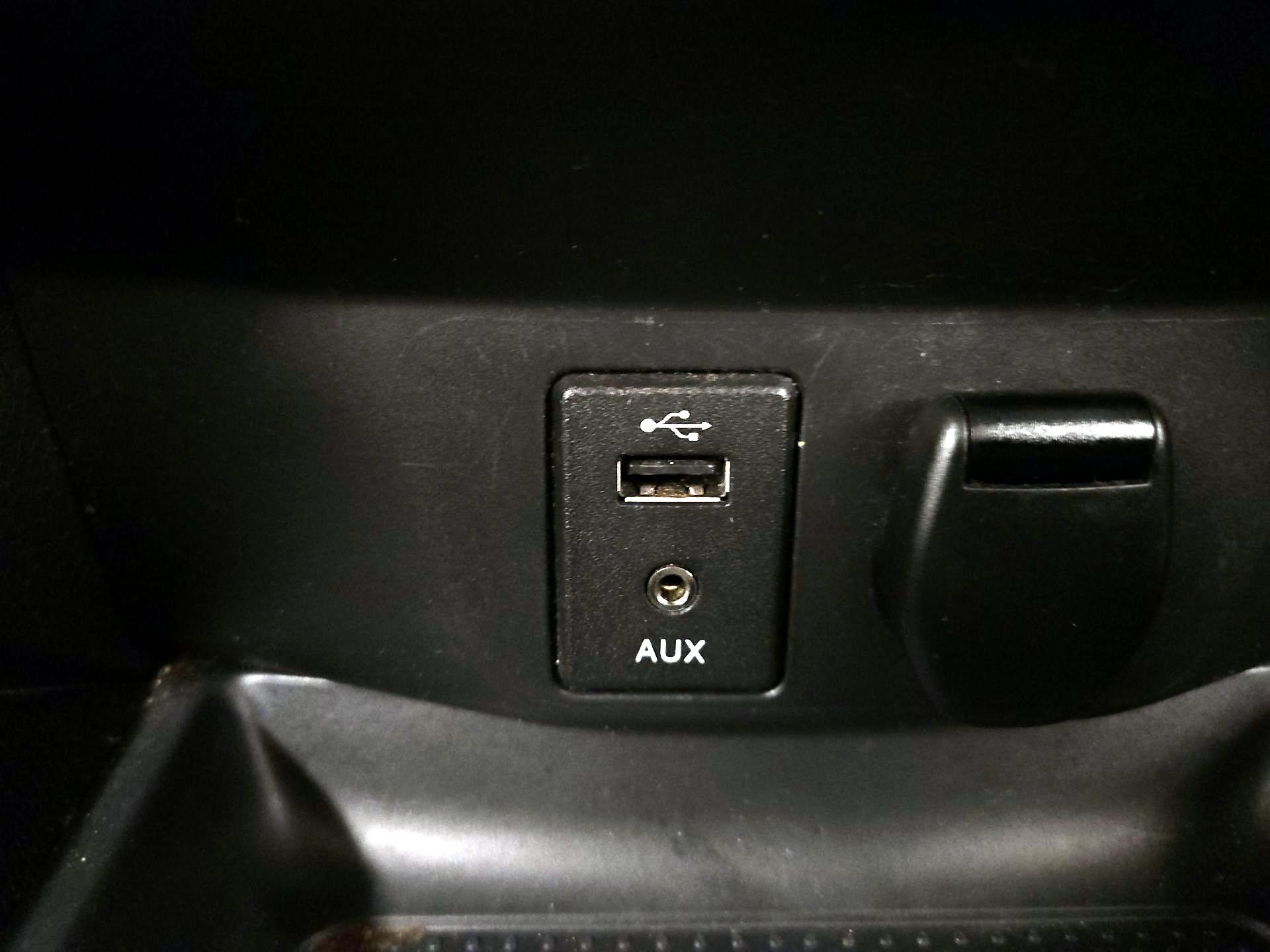 Thumbnail: 2017 Nissan Rogue Sport - 18