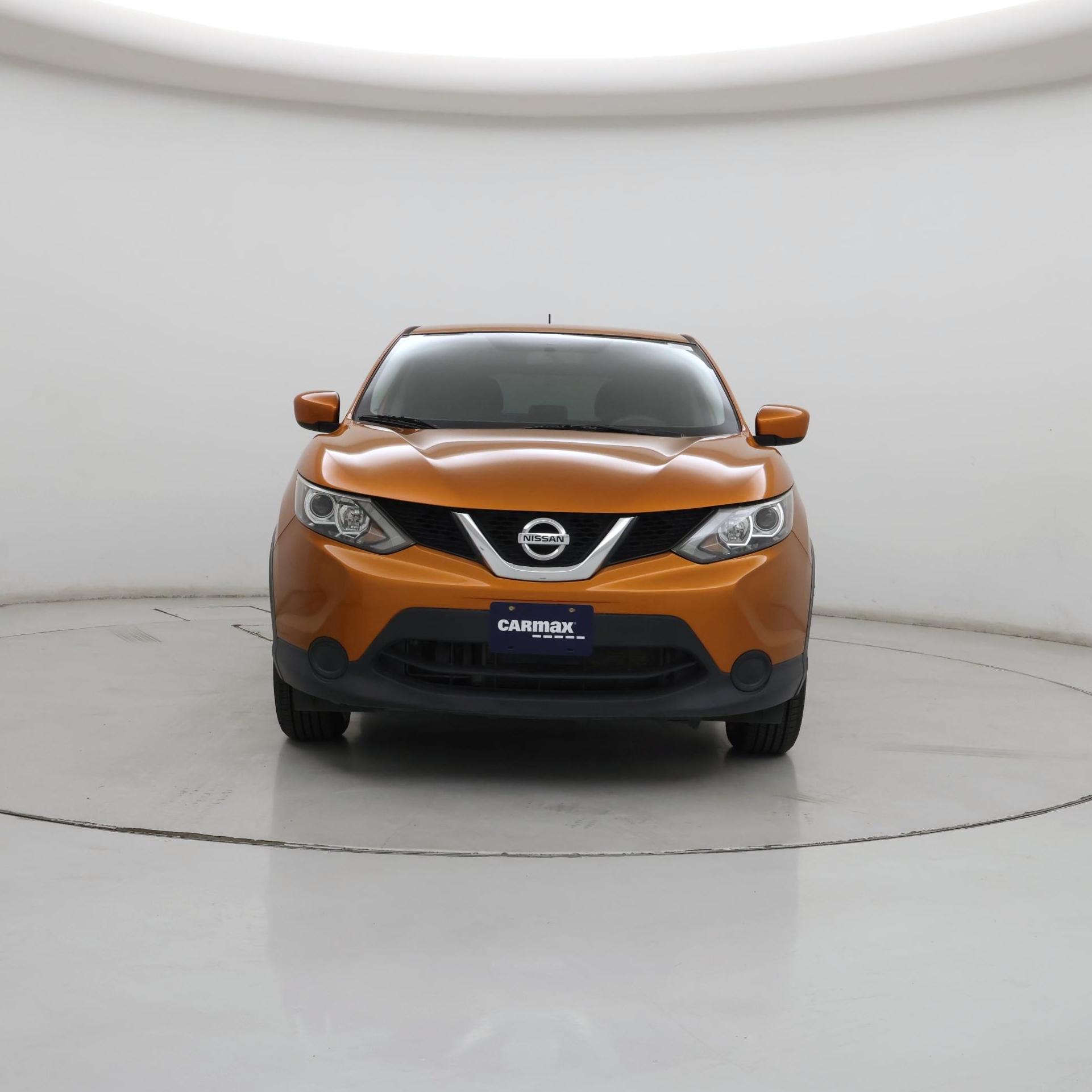 Thumbnail: 2017 Nissan Rogue Sport - 5