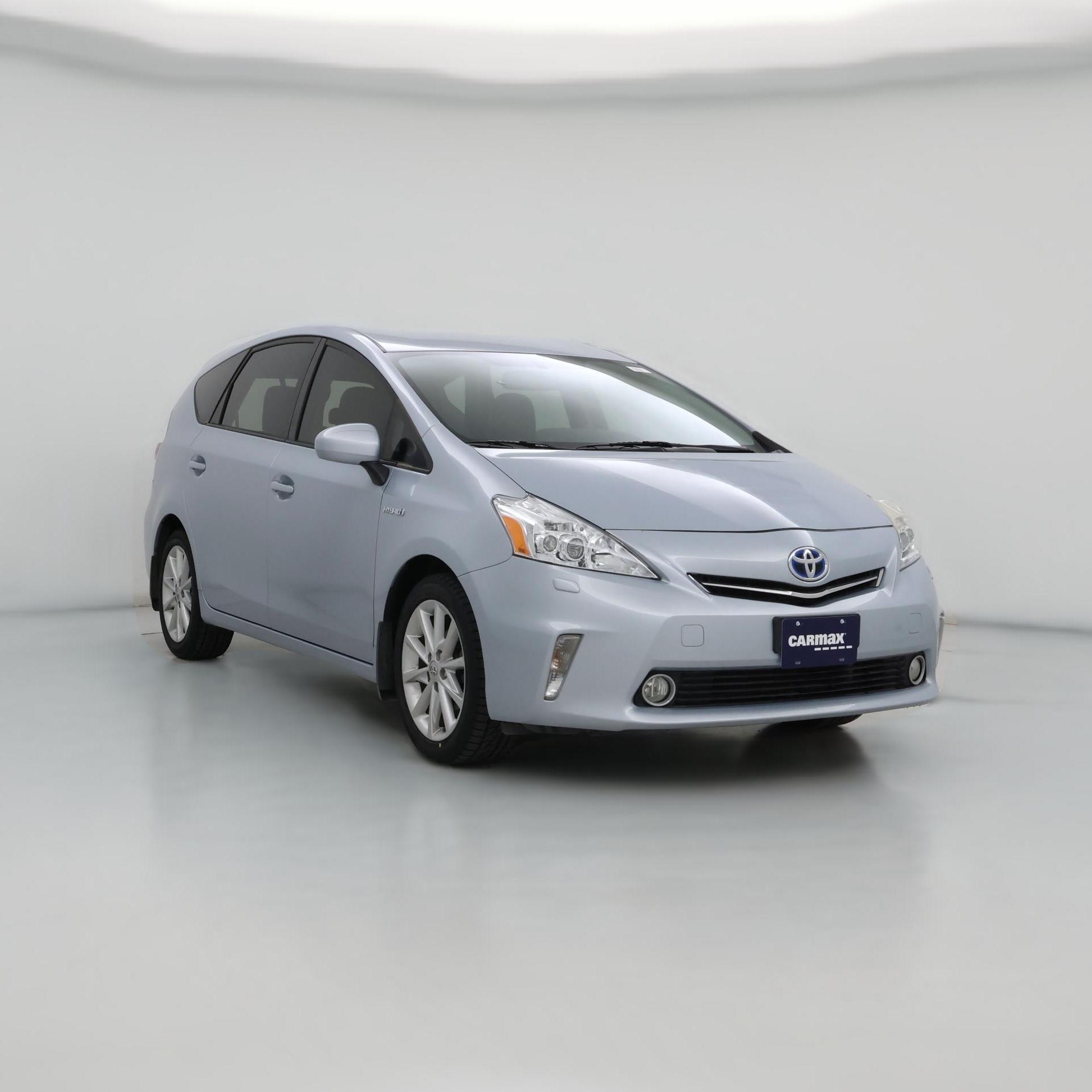 Thumbnail: 2014 Toyota Prius v - 1