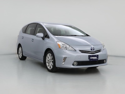 2014 Toyota Prius v Five