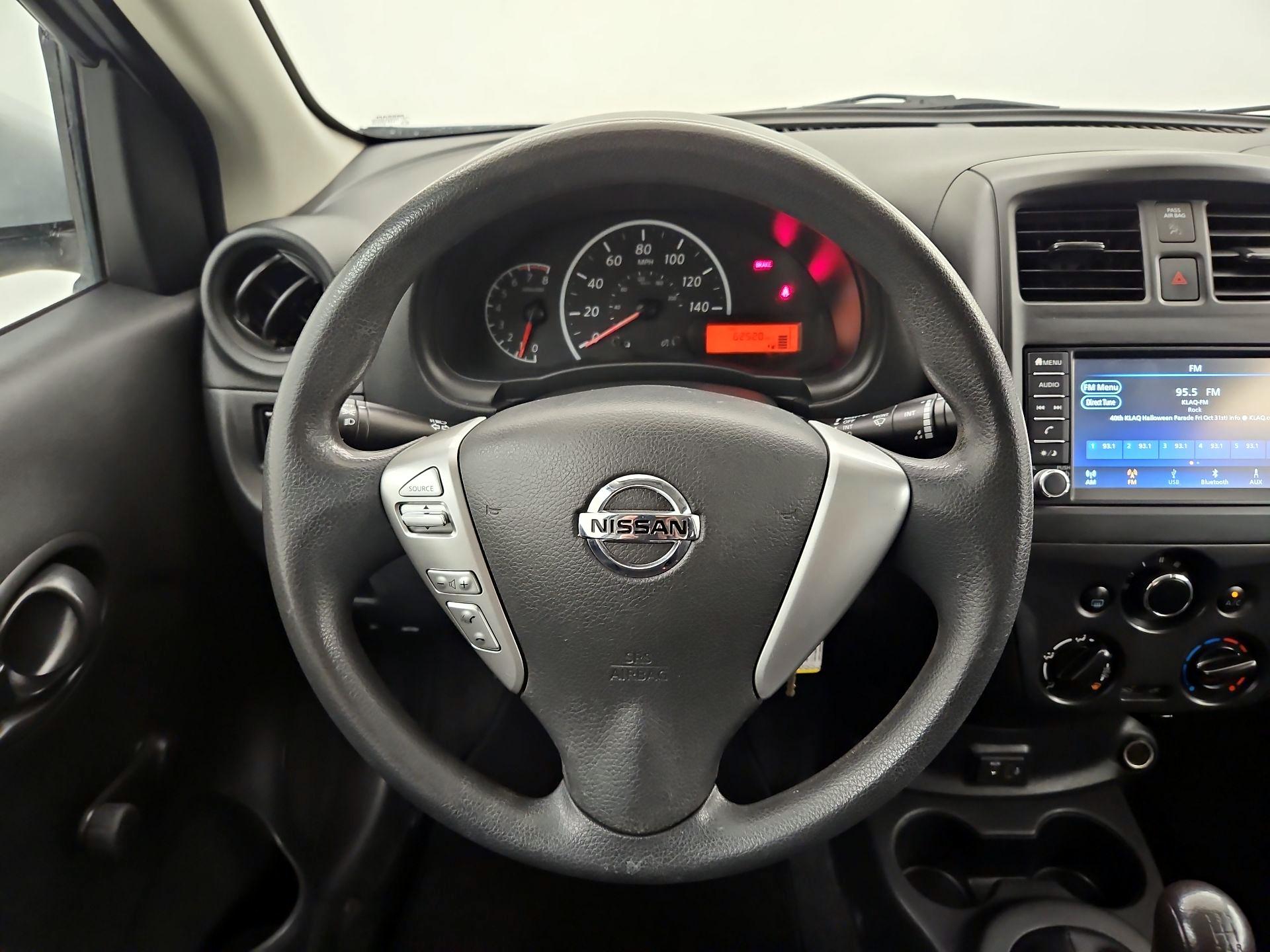 Thumbnail: 2019 Nissan Versa - 10
