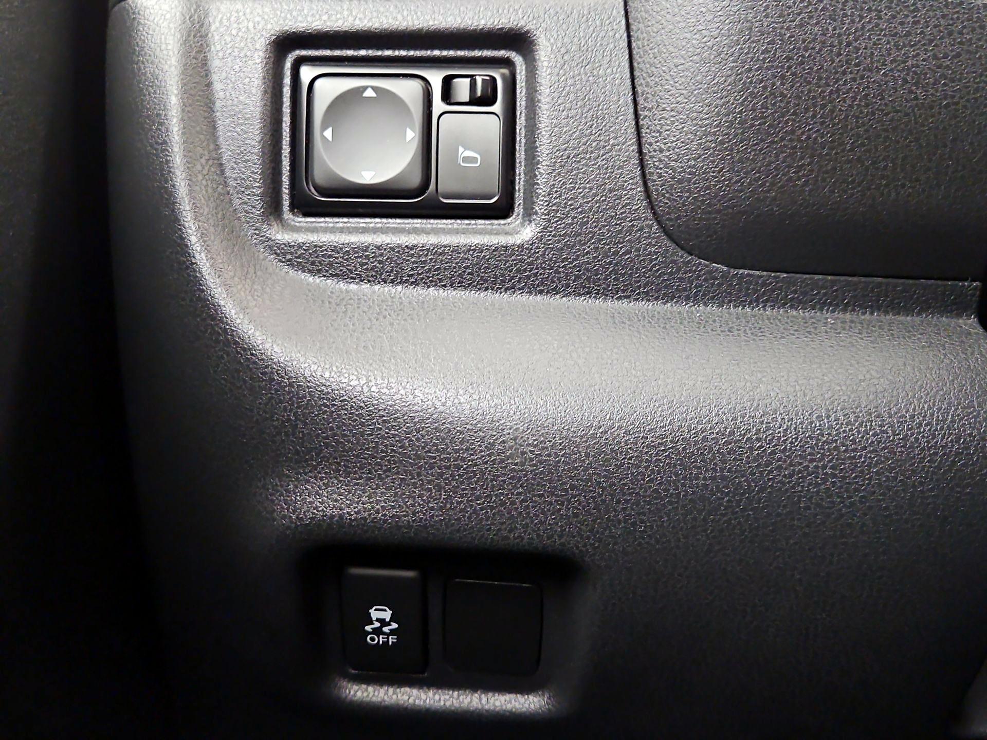 Thumbnail: 2019 Nissan Versa - 13