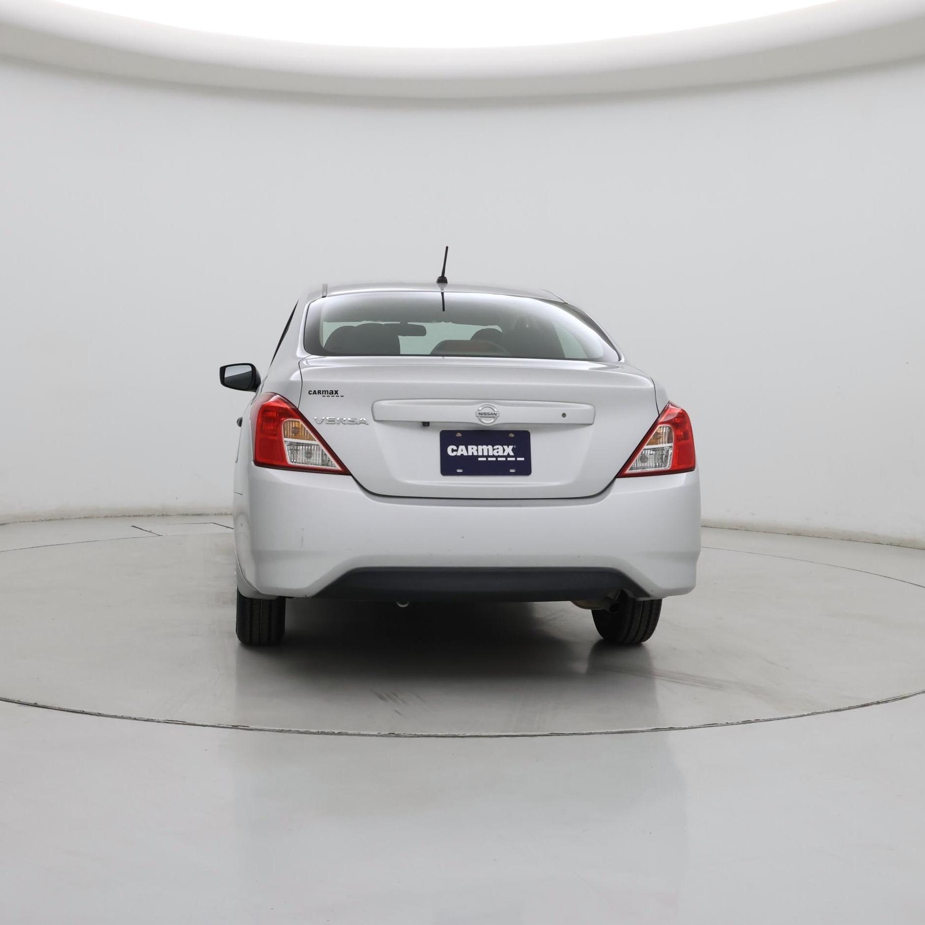 Thumbnail: 2019 Nissan Versa - 6