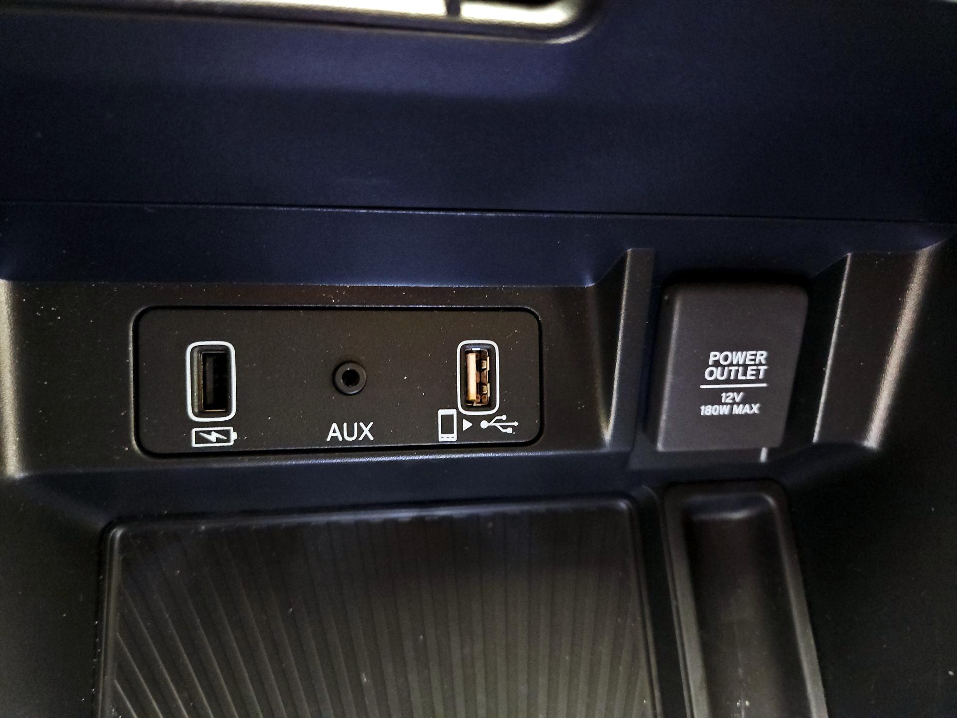 Thumbnail: 2023 Acura TLX - 19