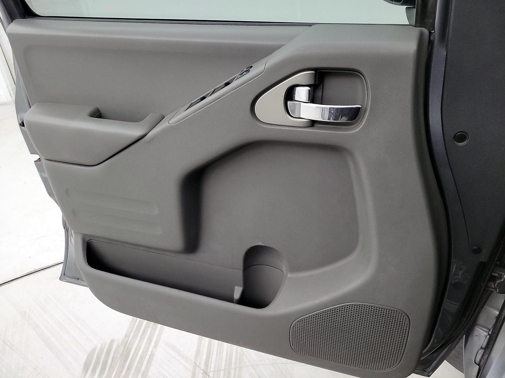 Thumbnail: 2018 Nissan Frontier - 12