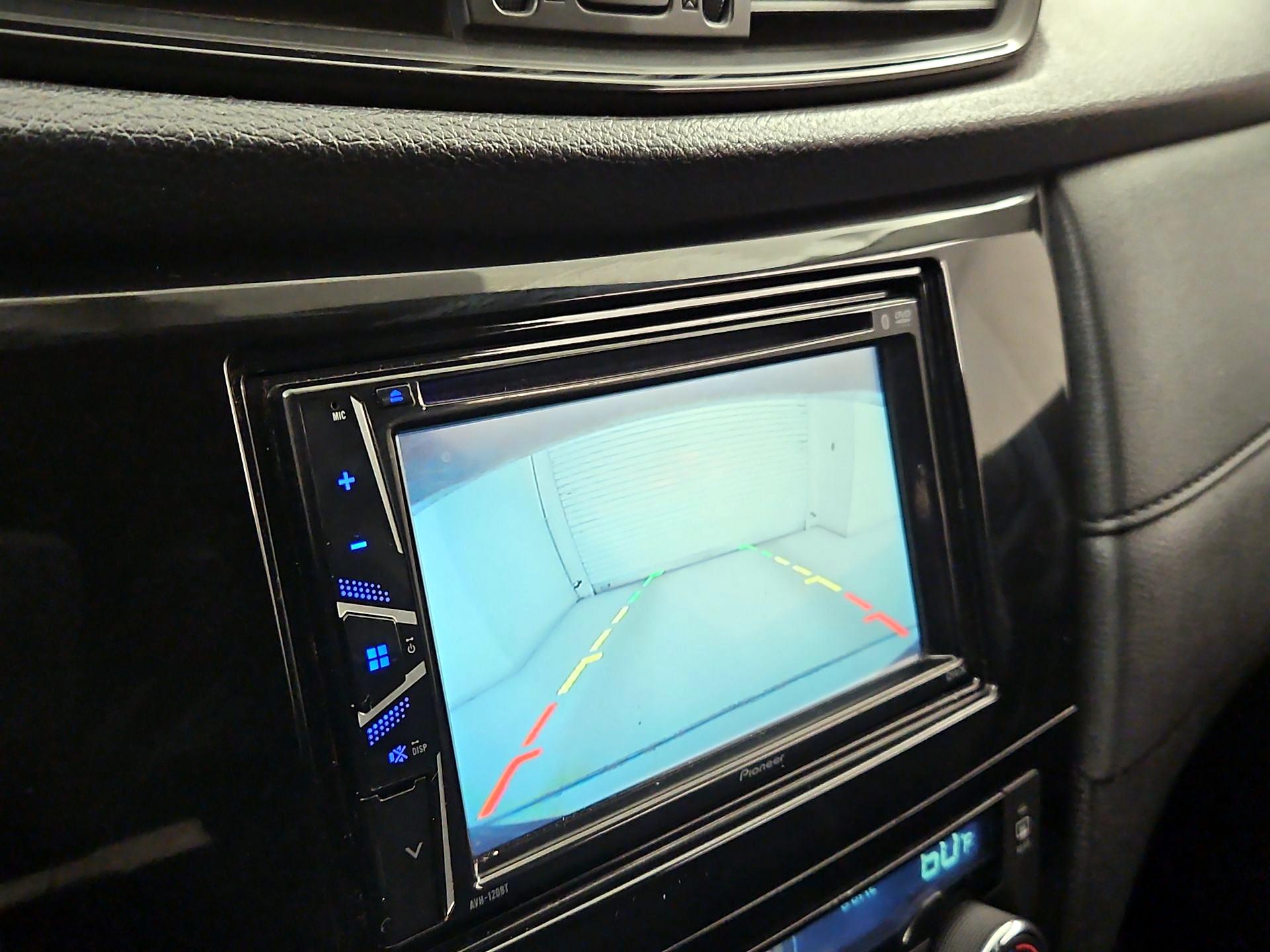 Thumbnail: 2017 Nissan Rogue - 14