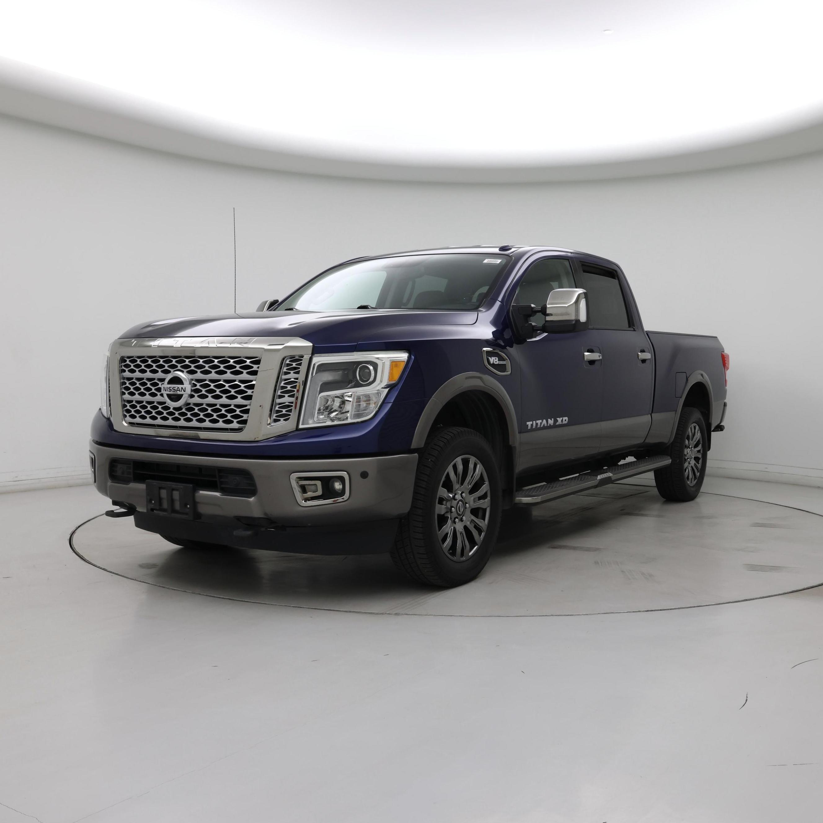 Thumbnail: 2017 Nissan Titan - 4