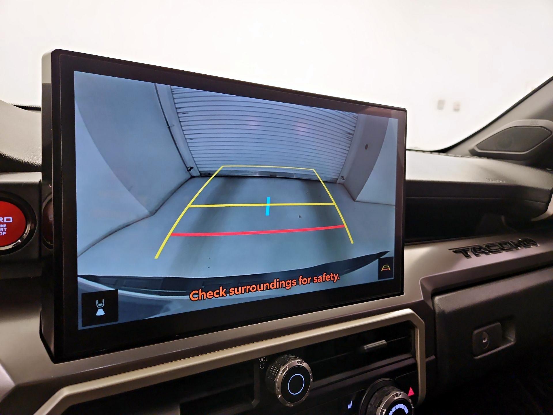 Thumbnail: 2024 Toyota Tacoma - 14