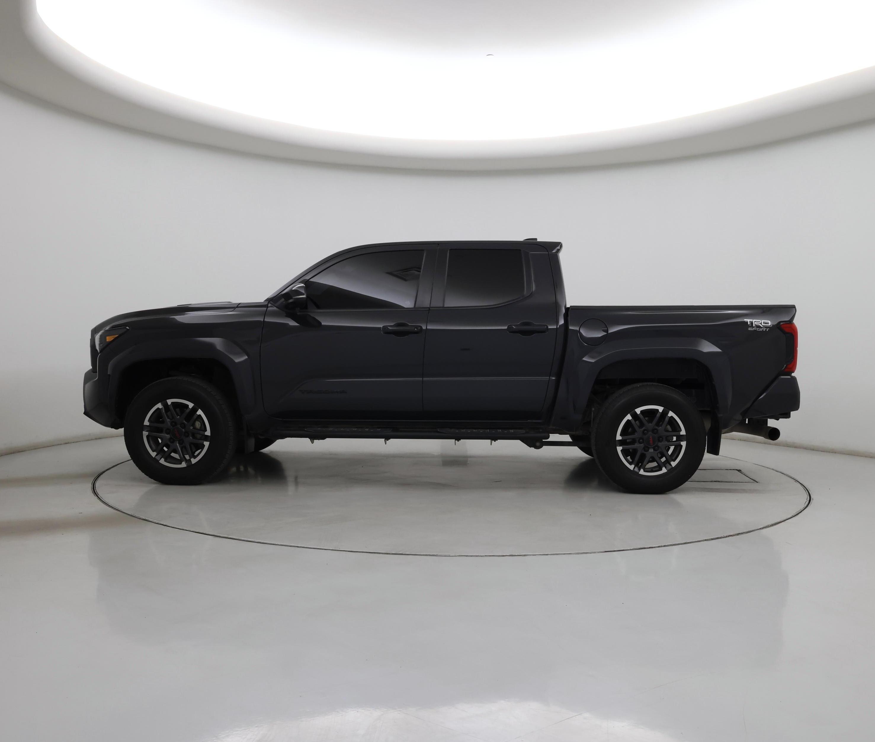 Thumbnail: 2024 Toyota Tacoma - 3