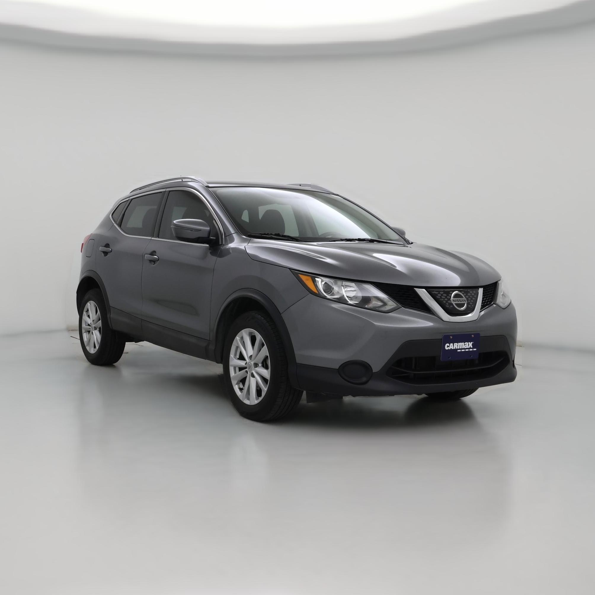 Thumbnail: 2018 Nissan Rogue Sport - 1