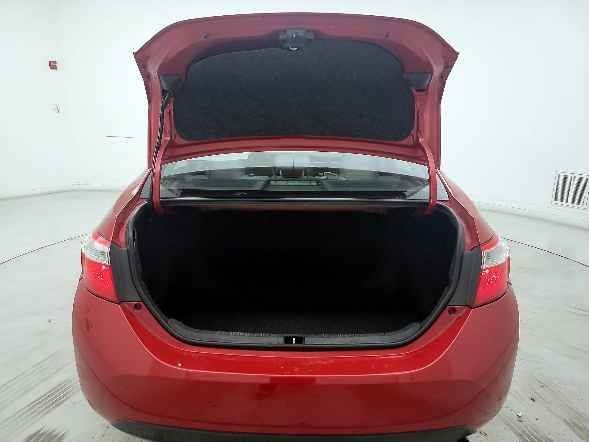 Thumbnail: 2015 Toyota Corolla - 20