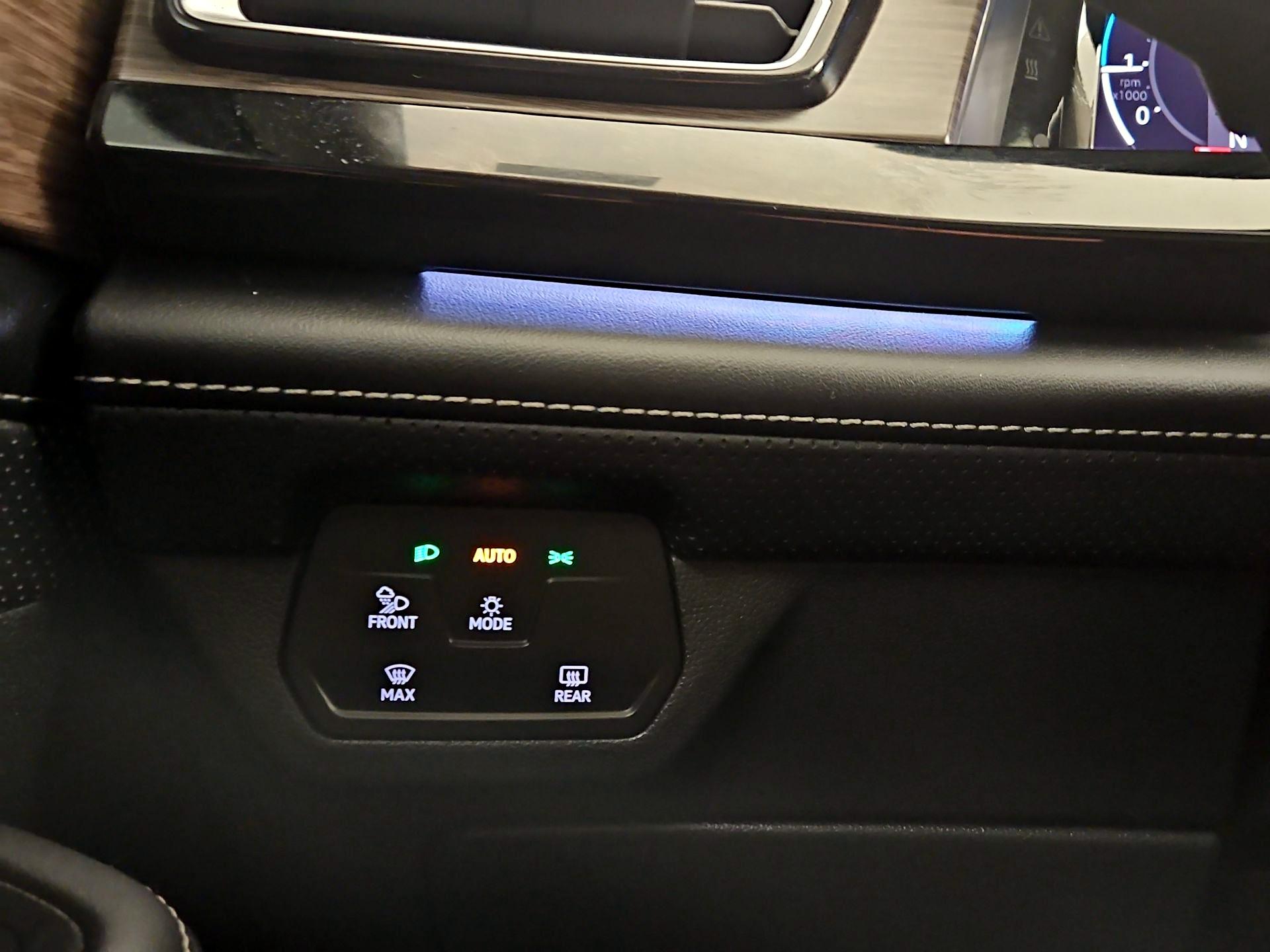 Thumbnail: 2024 Volkswagen Atlas - 13