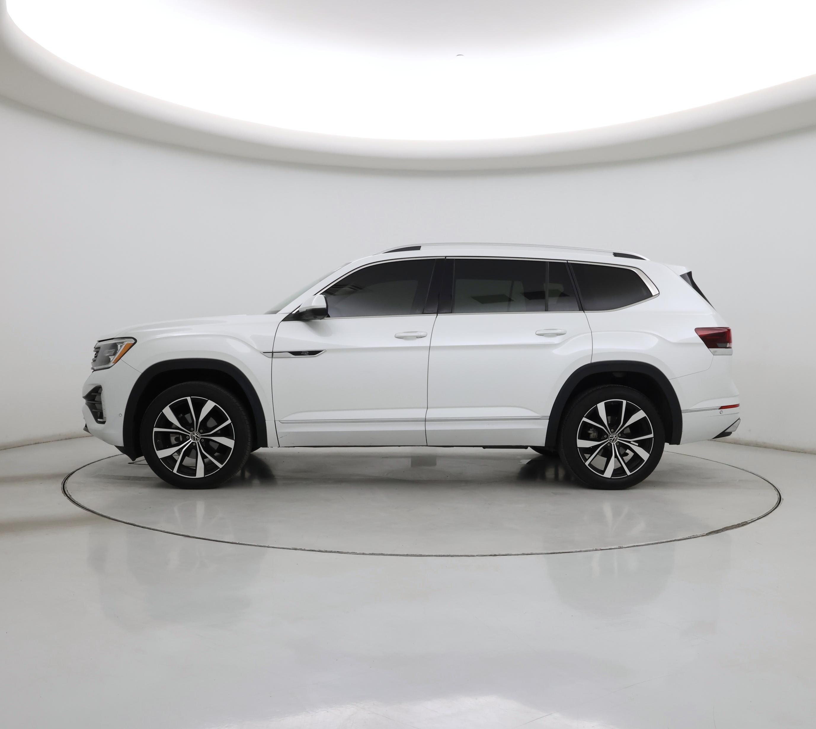 Thumbnail: 2024 Volkswagen Atlas - 3