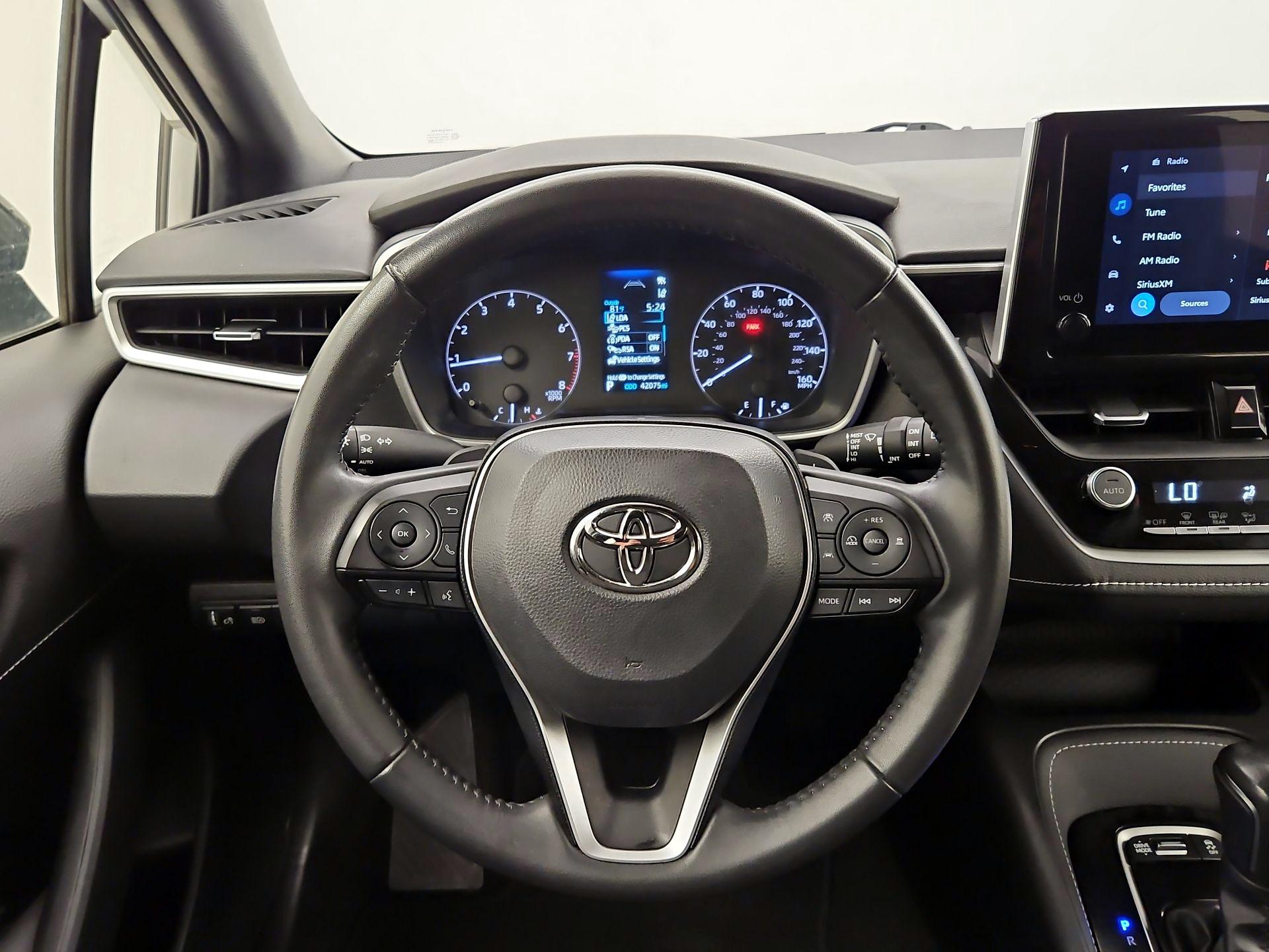 Thumbnail: 2023 Toyota Corolla - 10