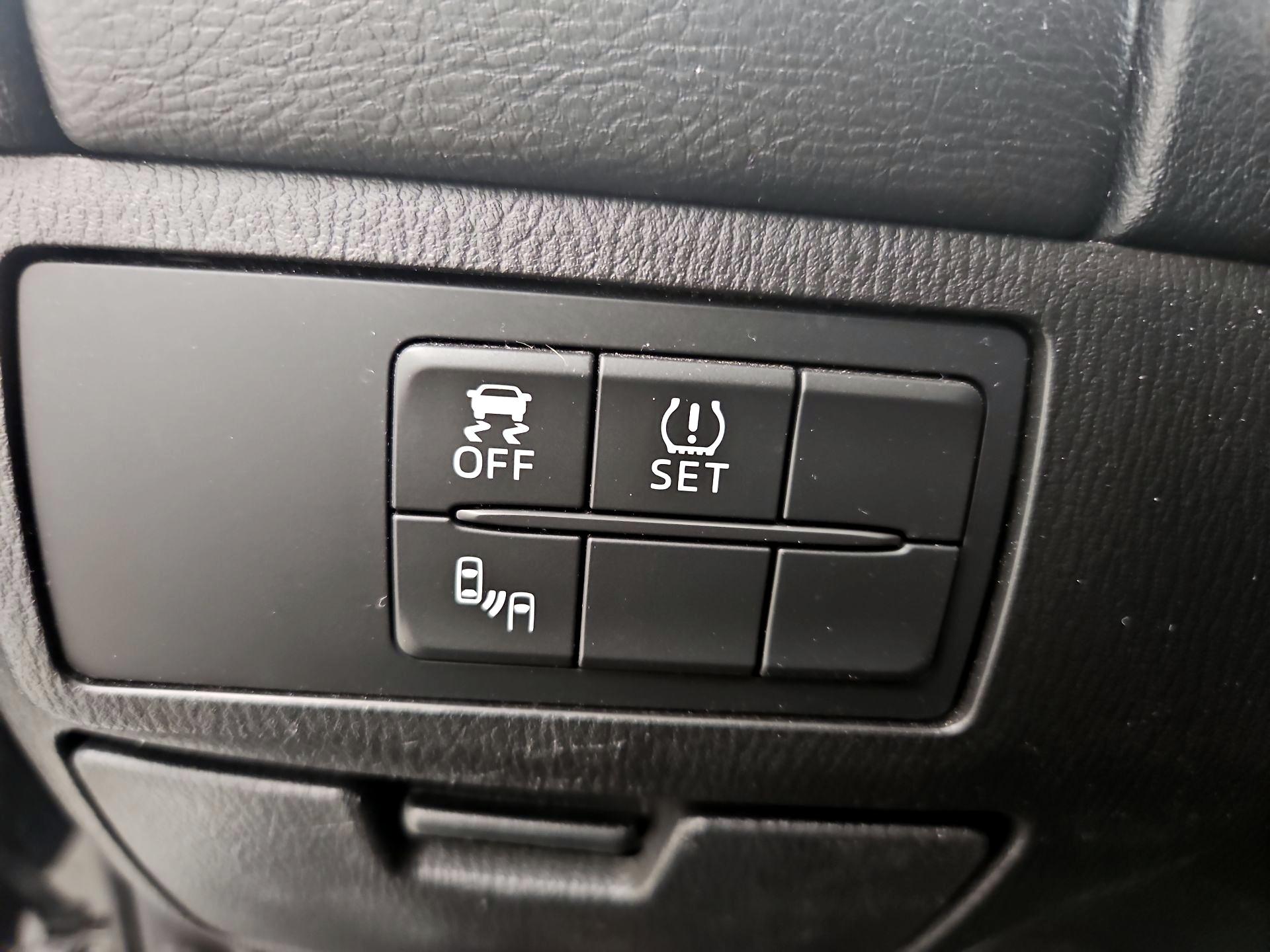 Thumbnail: 2016 Mazda Mazda6 - 13